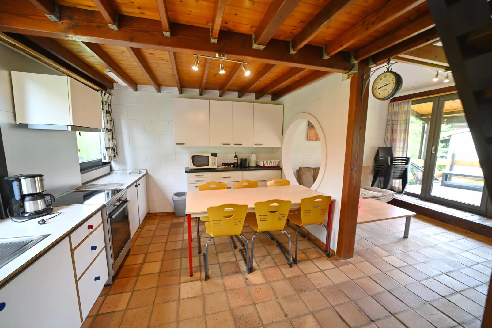 HORLES 114-Kitchen