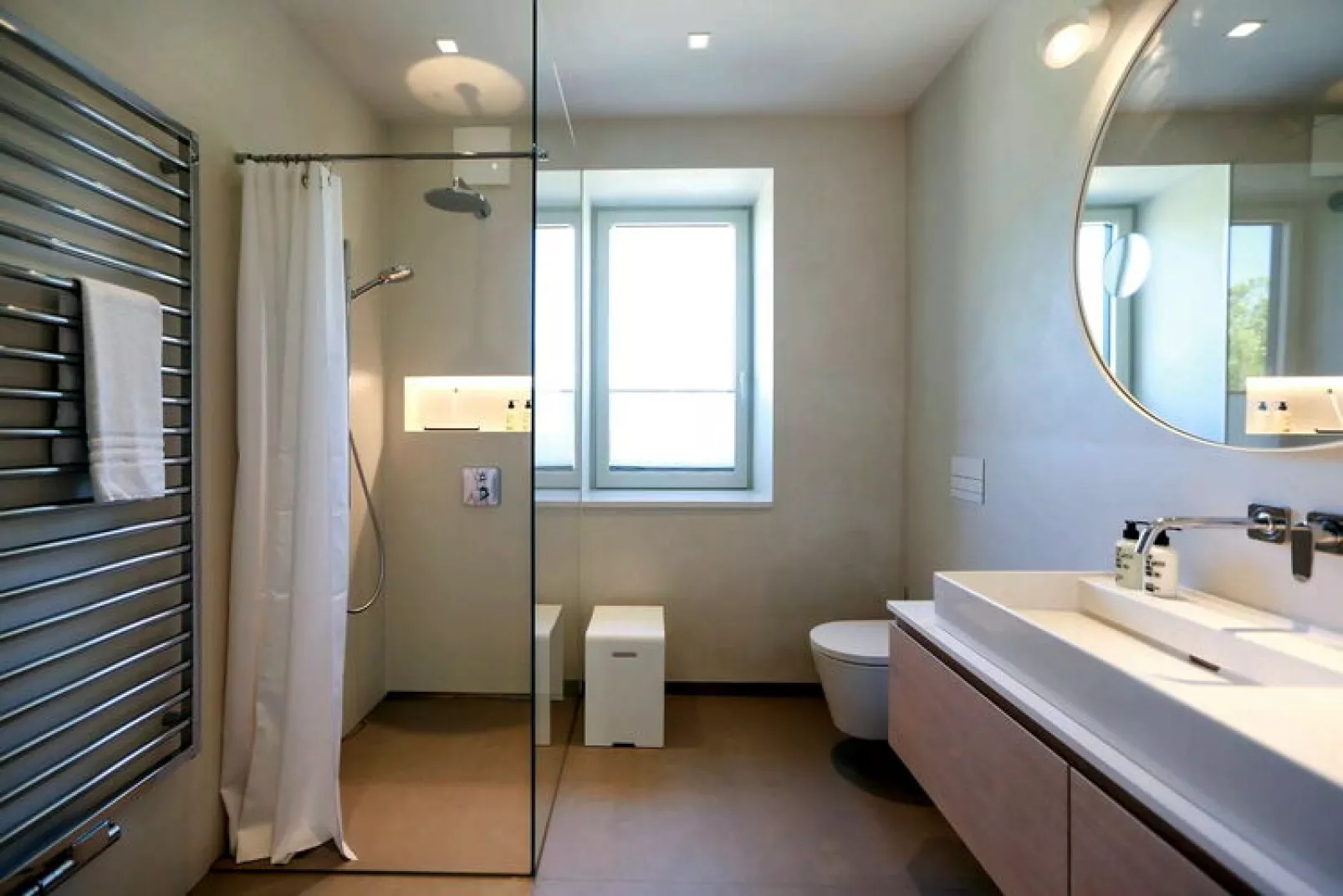 Landloft 27 7-8 Personen-Bathroom