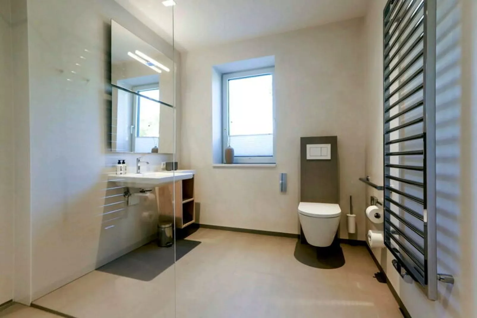 Landloft 27 7-8 Personen-Bathroom