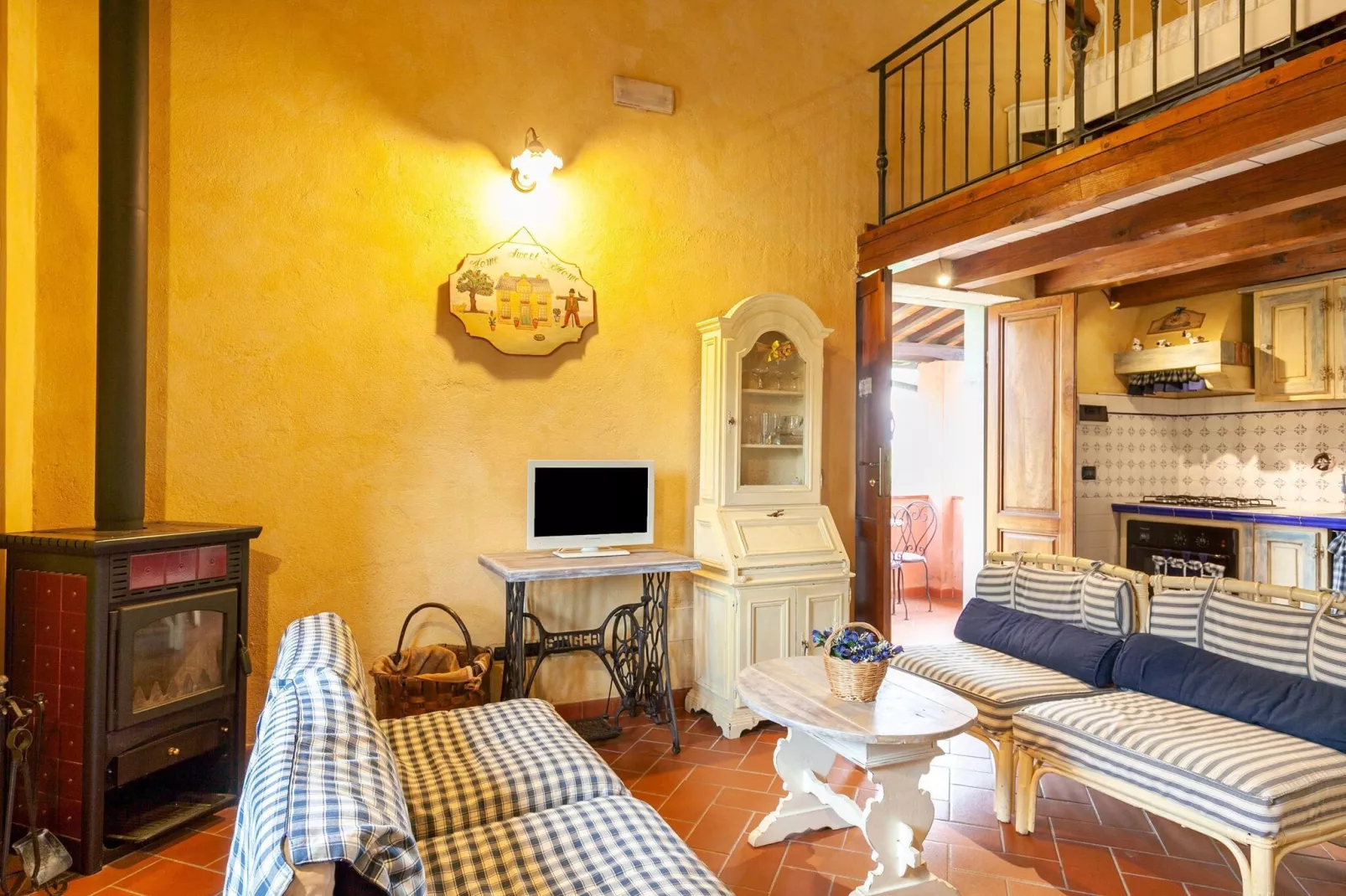 Podere Campiglia-Living room