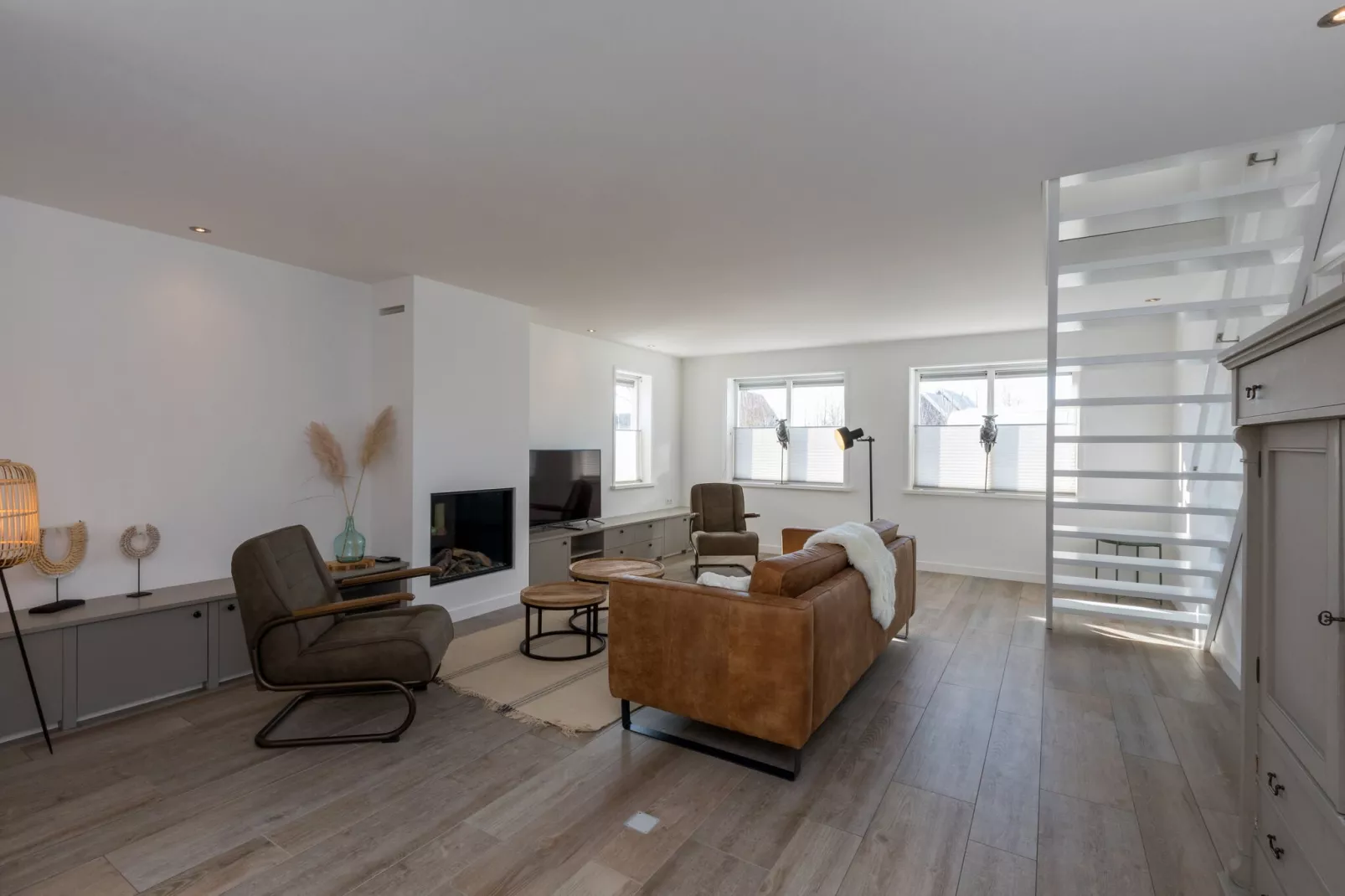 Oostkapelseweg 32 -Ooievaar-Living room