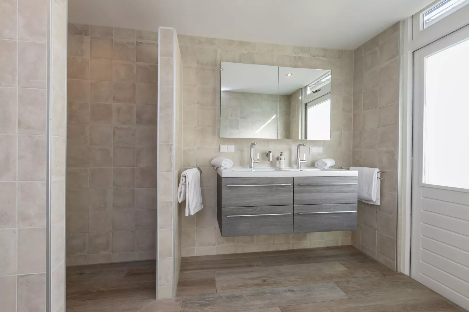 Oostkapelseweg 32 -Ooievaar-Bathroom