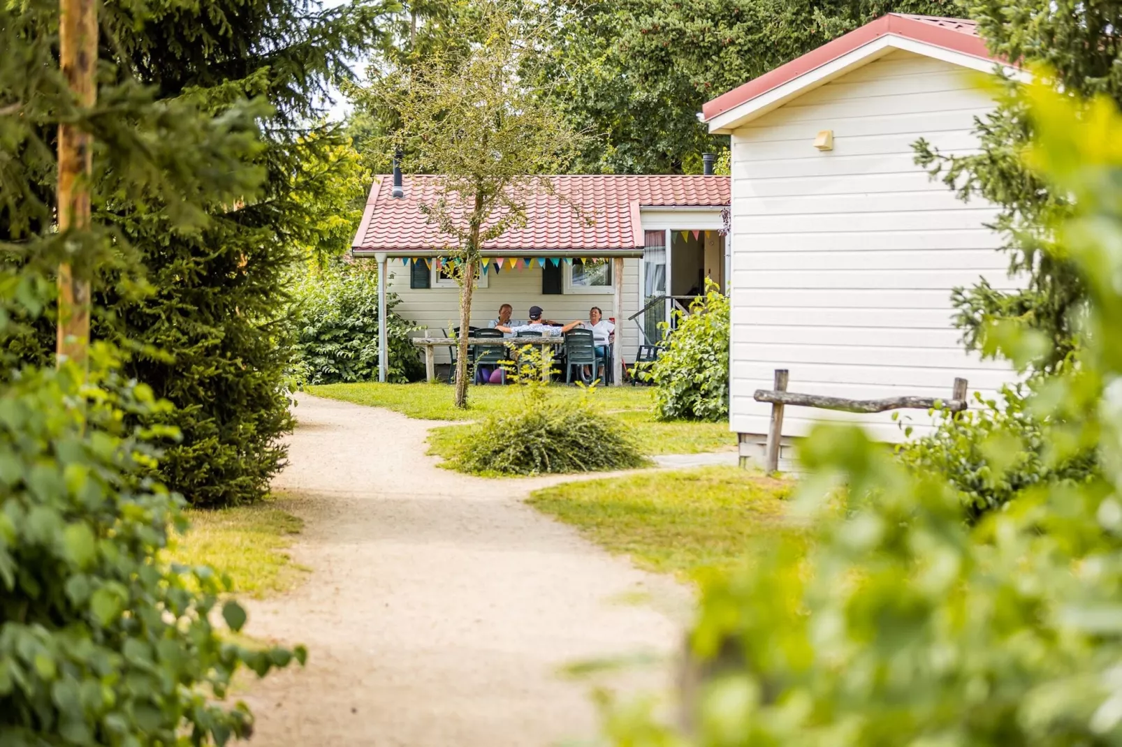 Vakantiepark Leukermeer 3-Exterior summer