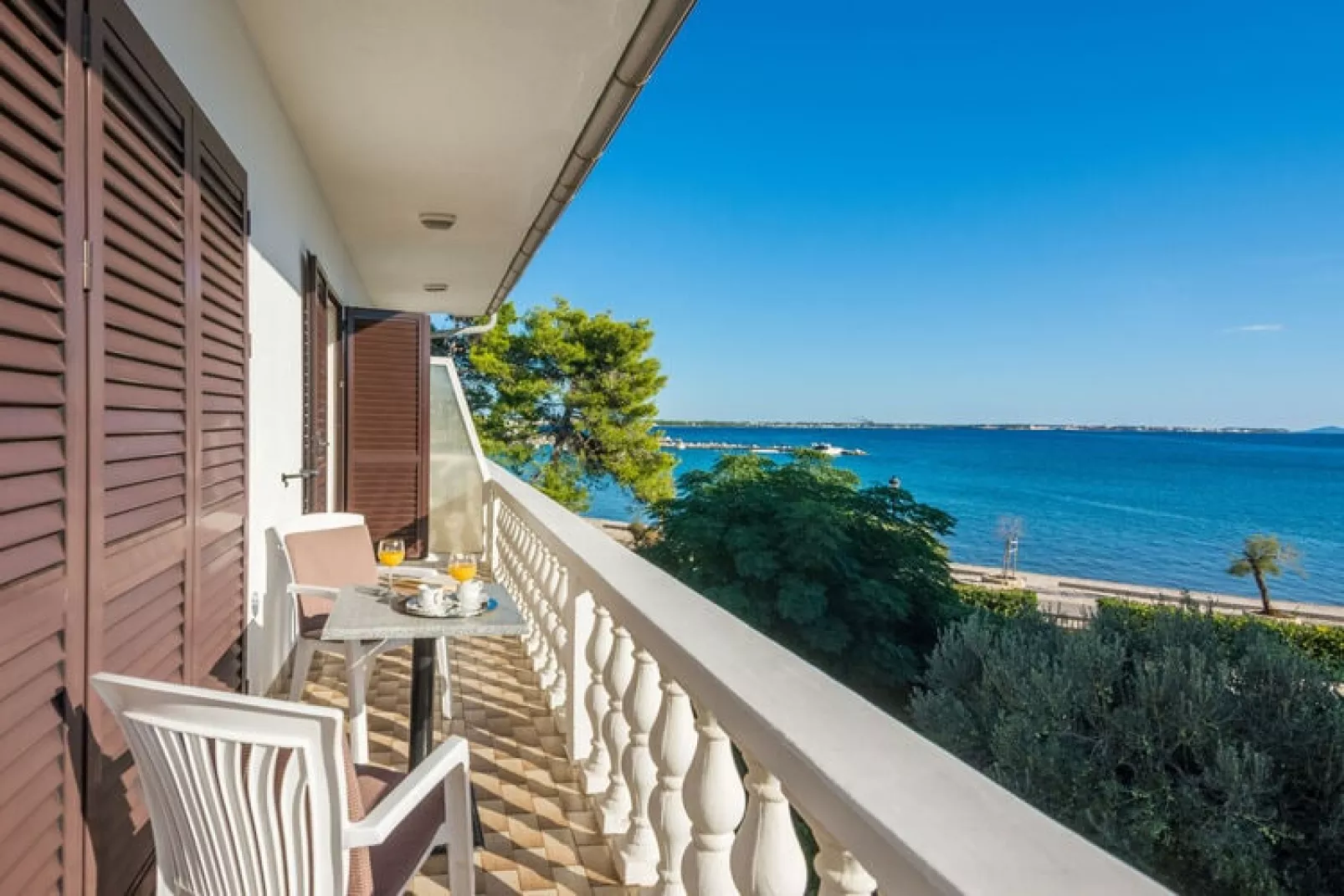 Apartments im Haus Liveric Vir-A6B-6 AP4-Terrace balcony