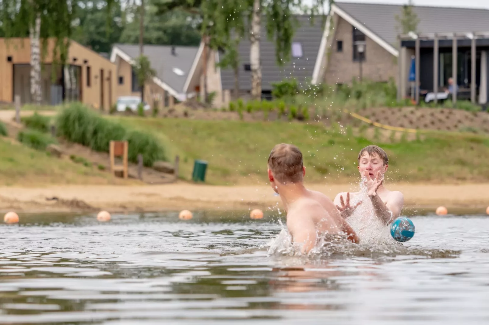 Vakantiepark Leukermeer 1