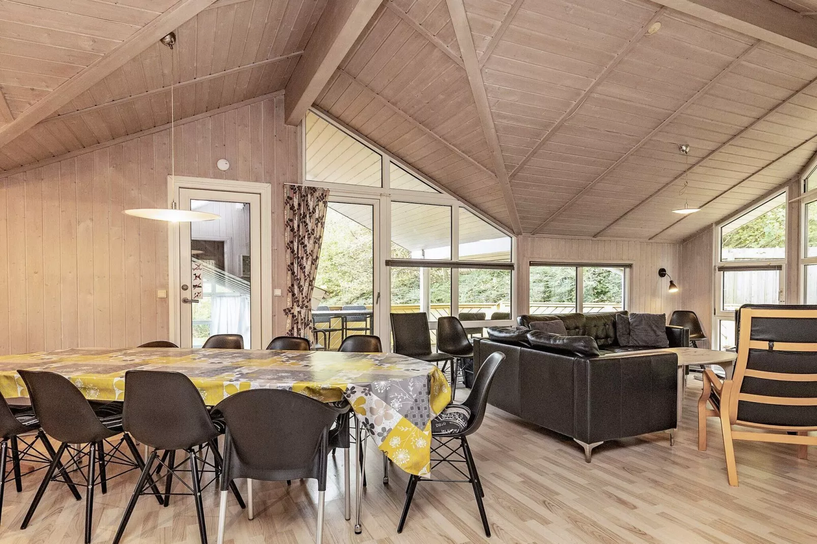 10 person holiday home in Rudkøbing-Indoor