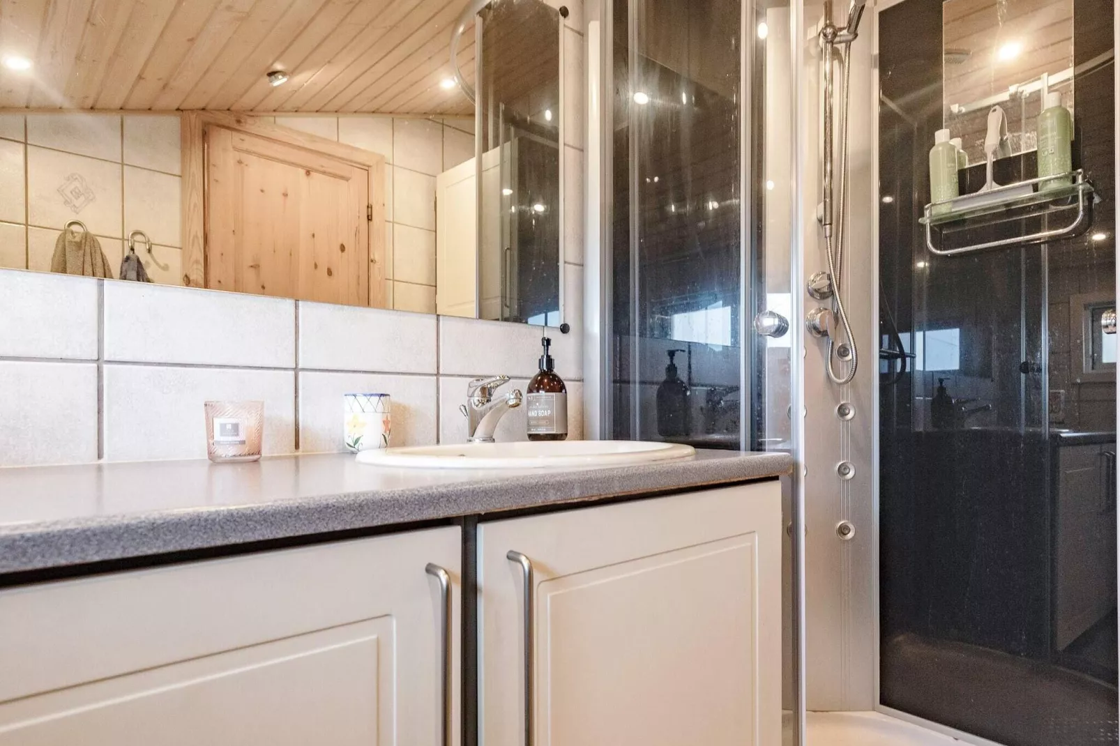 6 person holiday home in Haarby-By Traum-Indoor