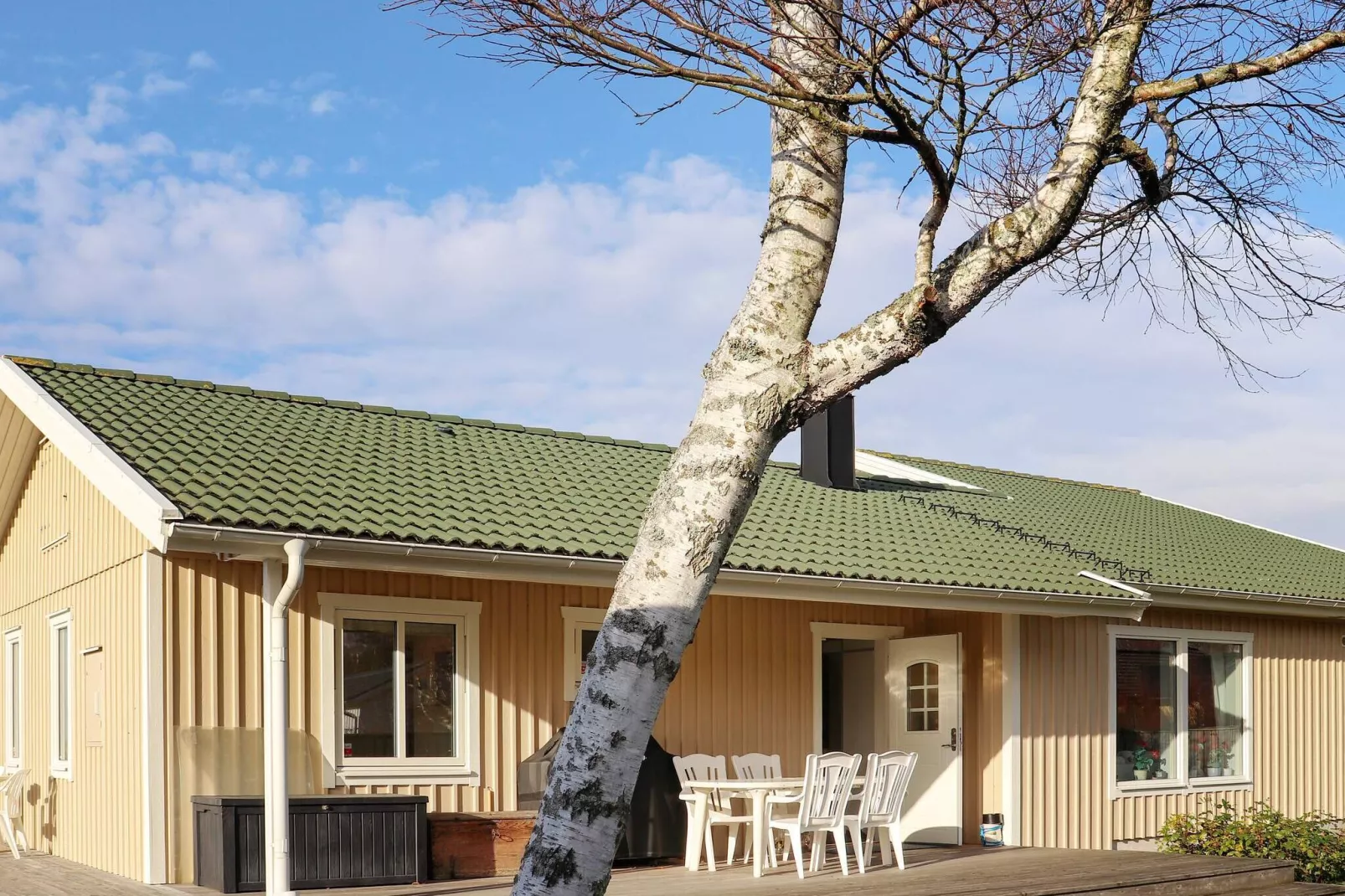 8 person holiday home in MELLBYSTRAND-By Traum