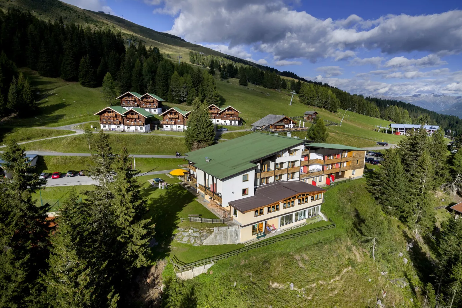 Almdorf Hochlienz - Alm 40 - 6 Personen-Außenbereich Sommer