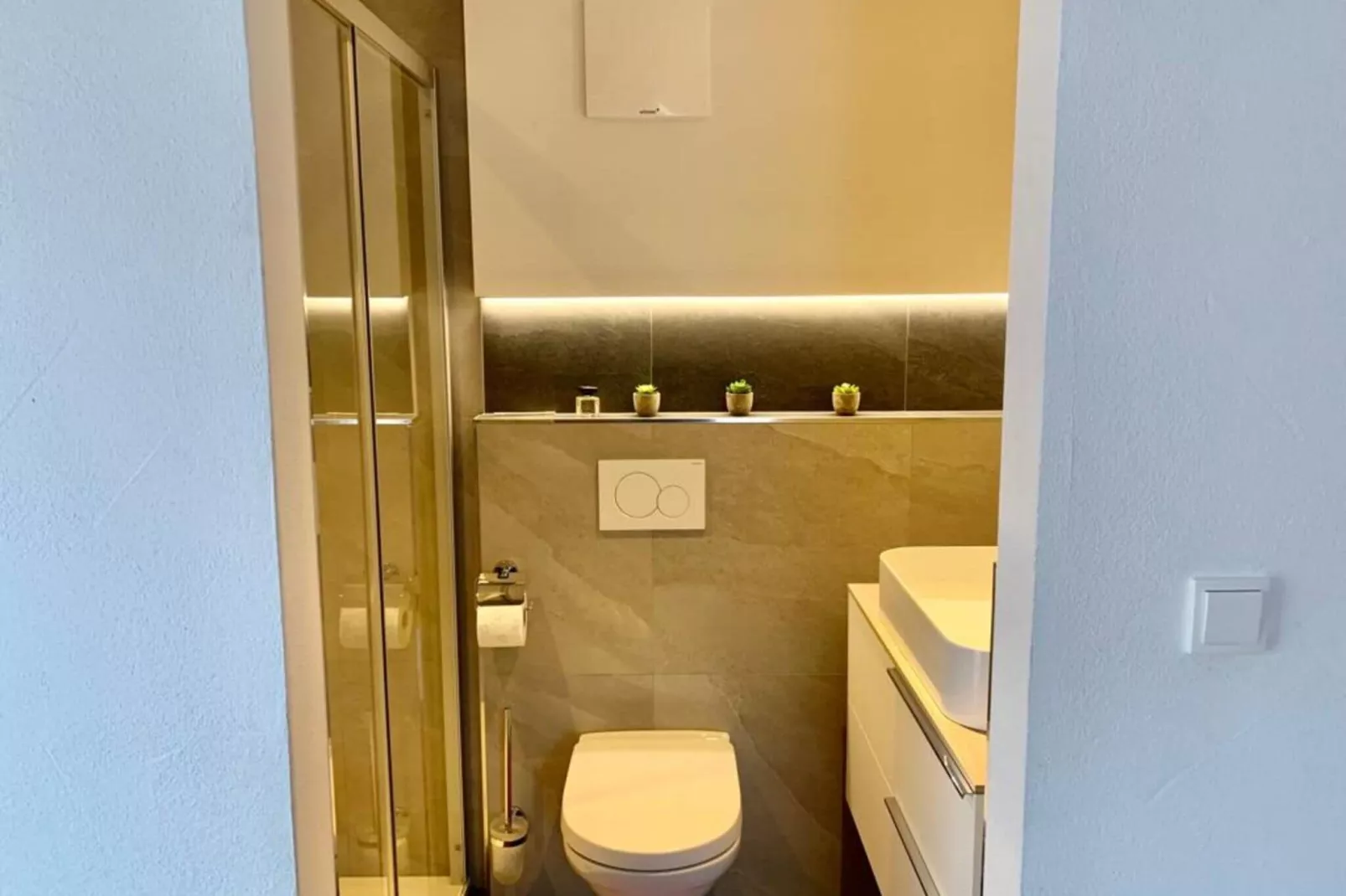 Apartment Hollaus-Badezimmer