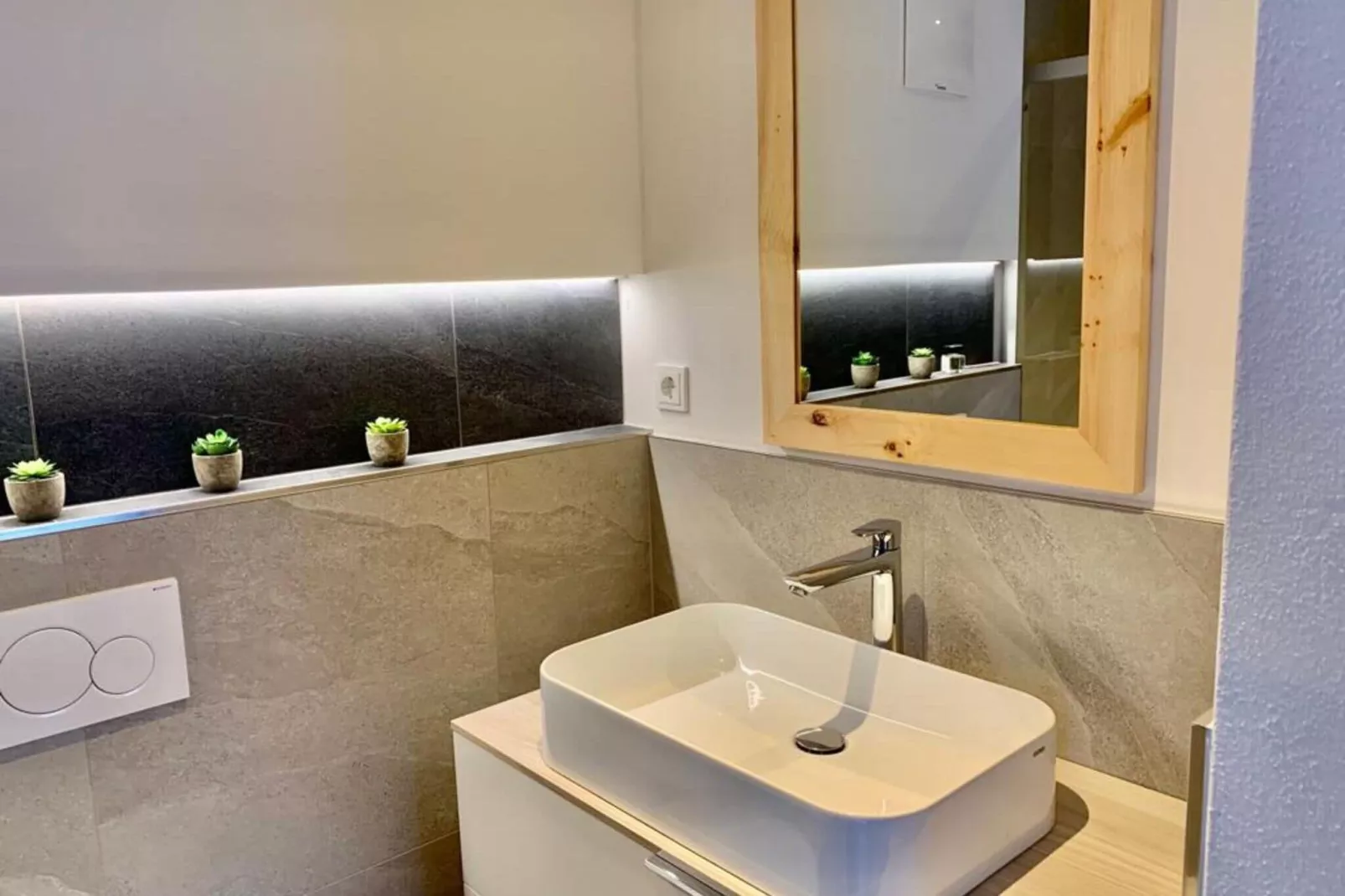 Apartment Hollaus-Badezimmer