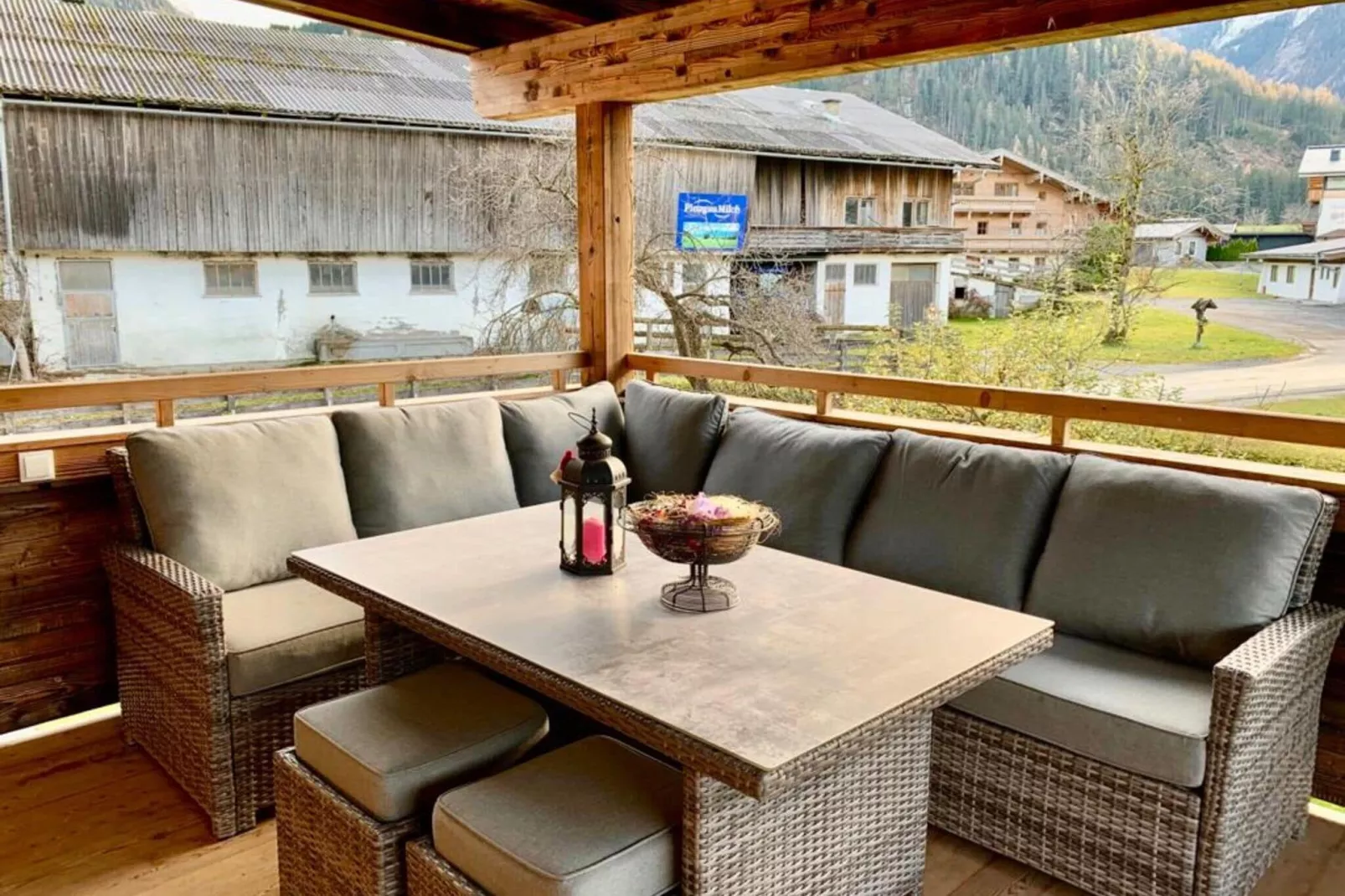 Apartment Hollaus-Terrassenbalkon