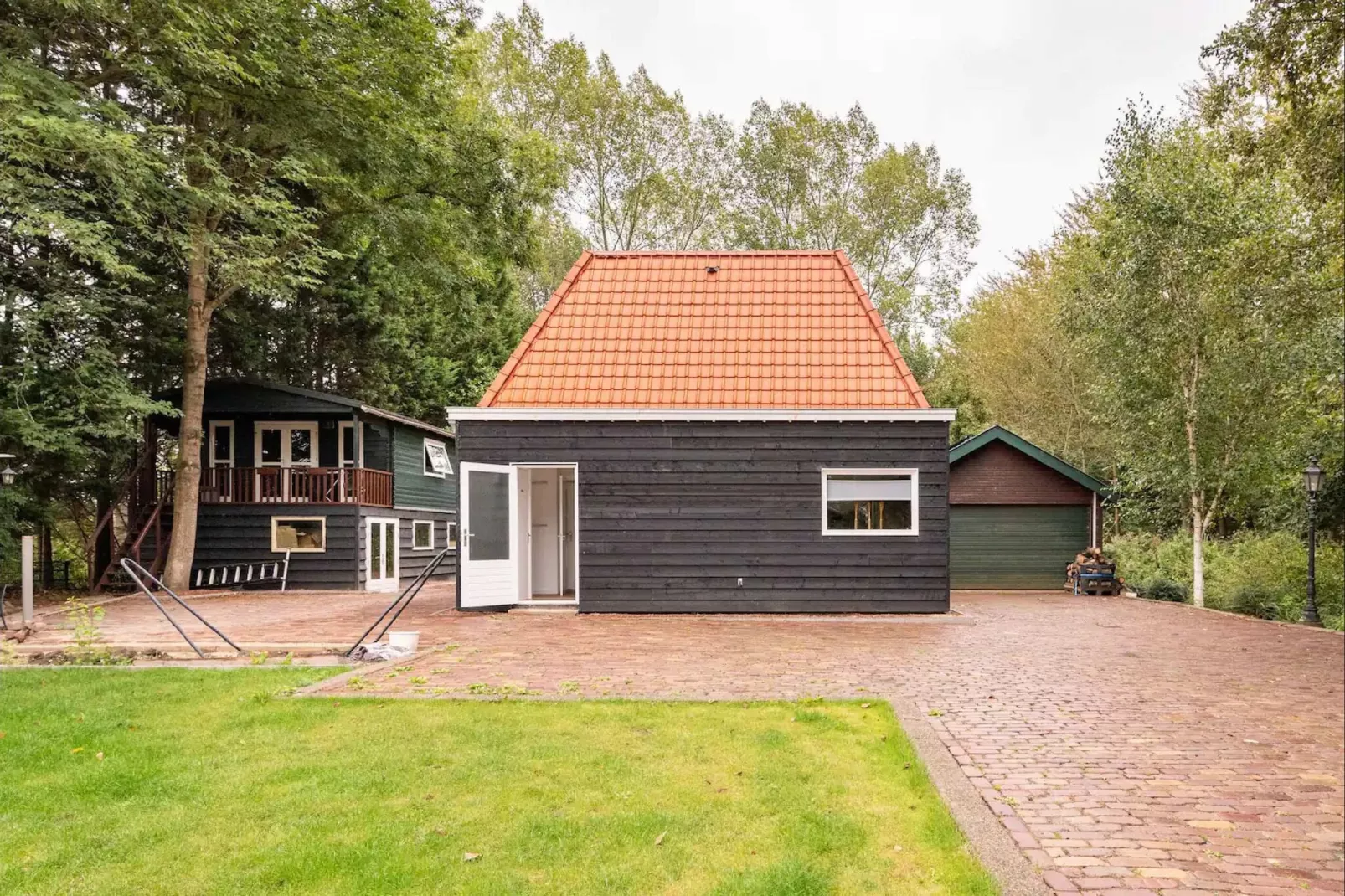 Valckesteynse boswoning-Facilities