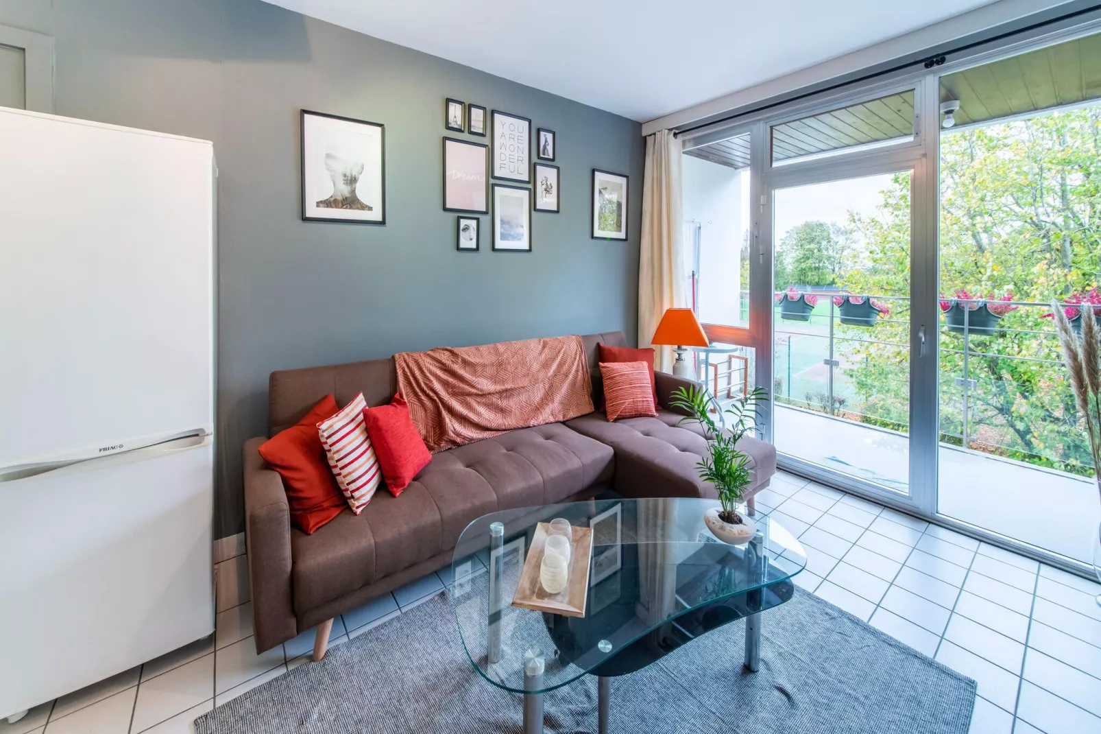 Le petit coin du bonheur-Living room