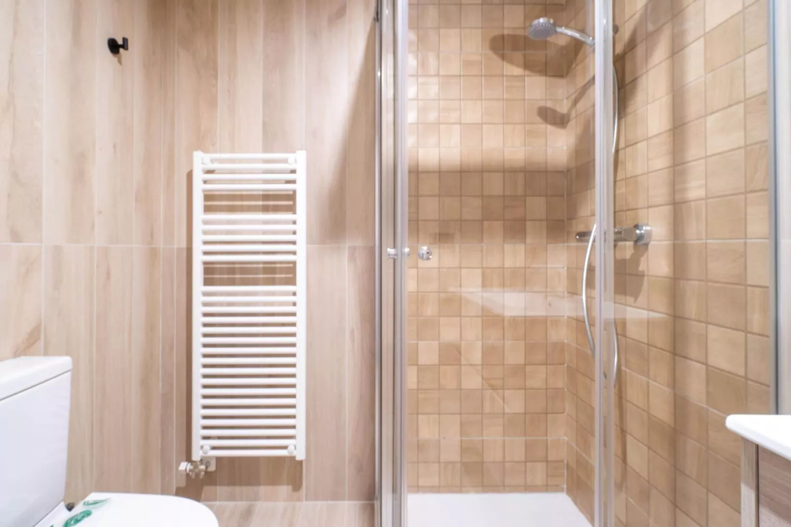 NATUSliving Benasque H-Bathroom