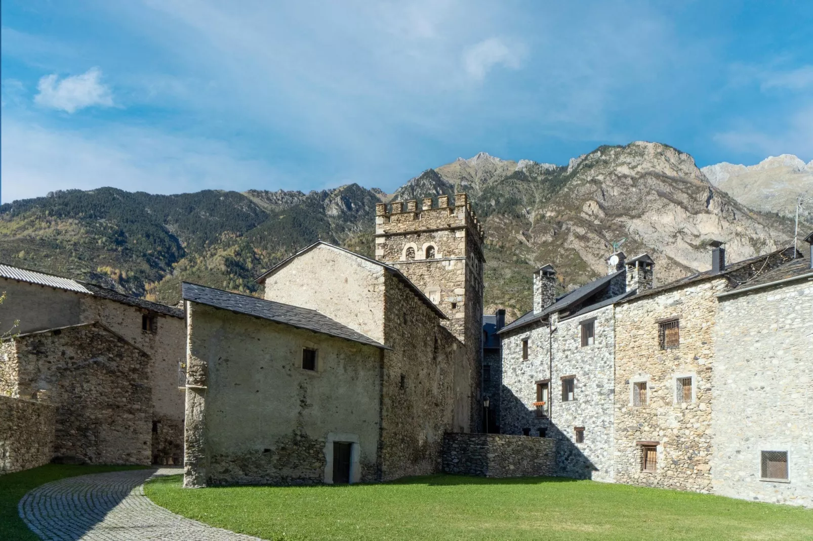 NATUSliving Benasque H-Areas summer 20km