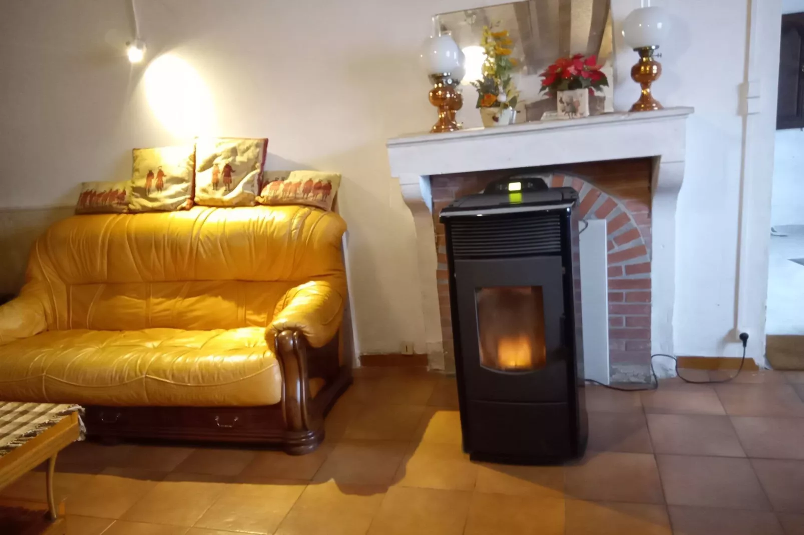 LA MAISON CHAUVE-Salon