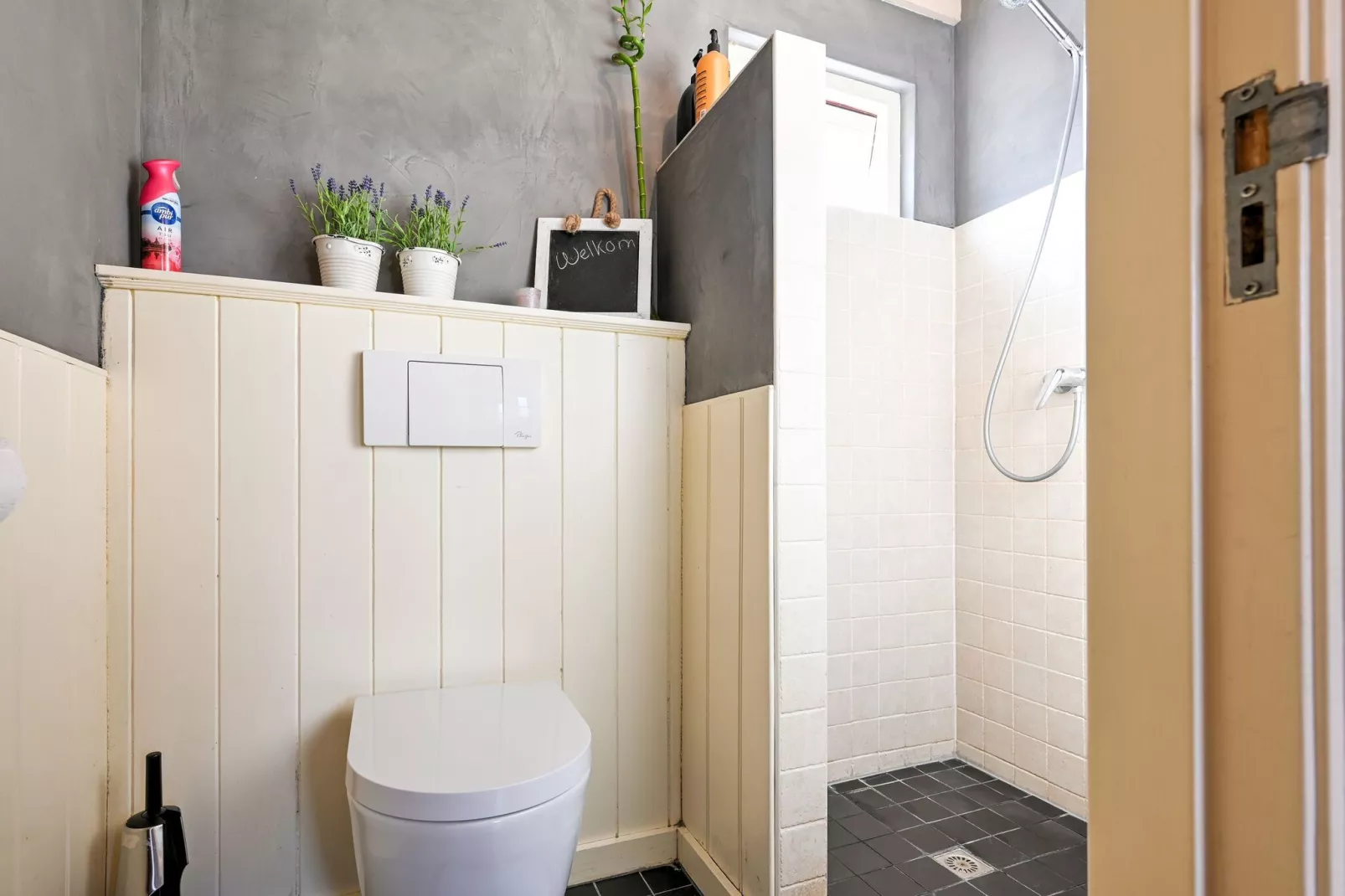 Landelijk Utrecht-Bathroom