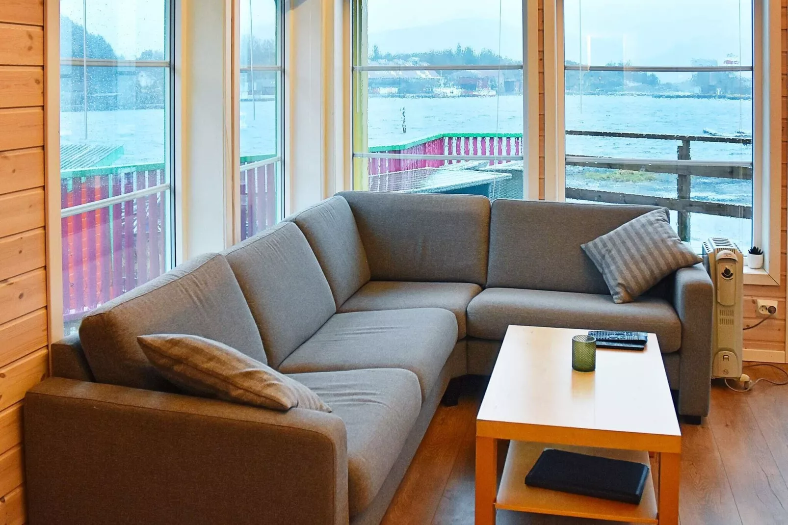 6 person holiday home in MÅLØY-By Traum-Indoor
