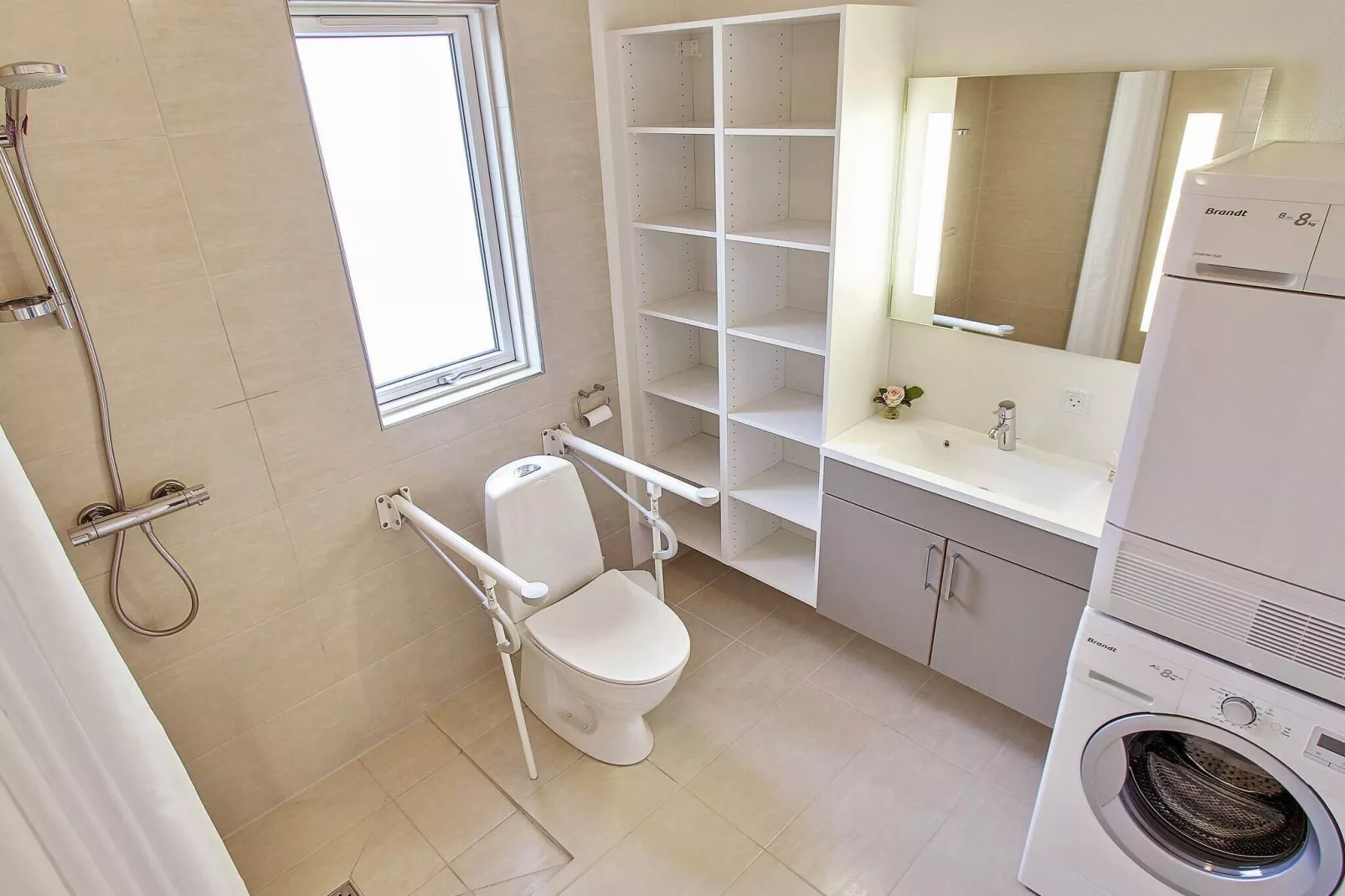 18 person holiday home in Henne-Indoor