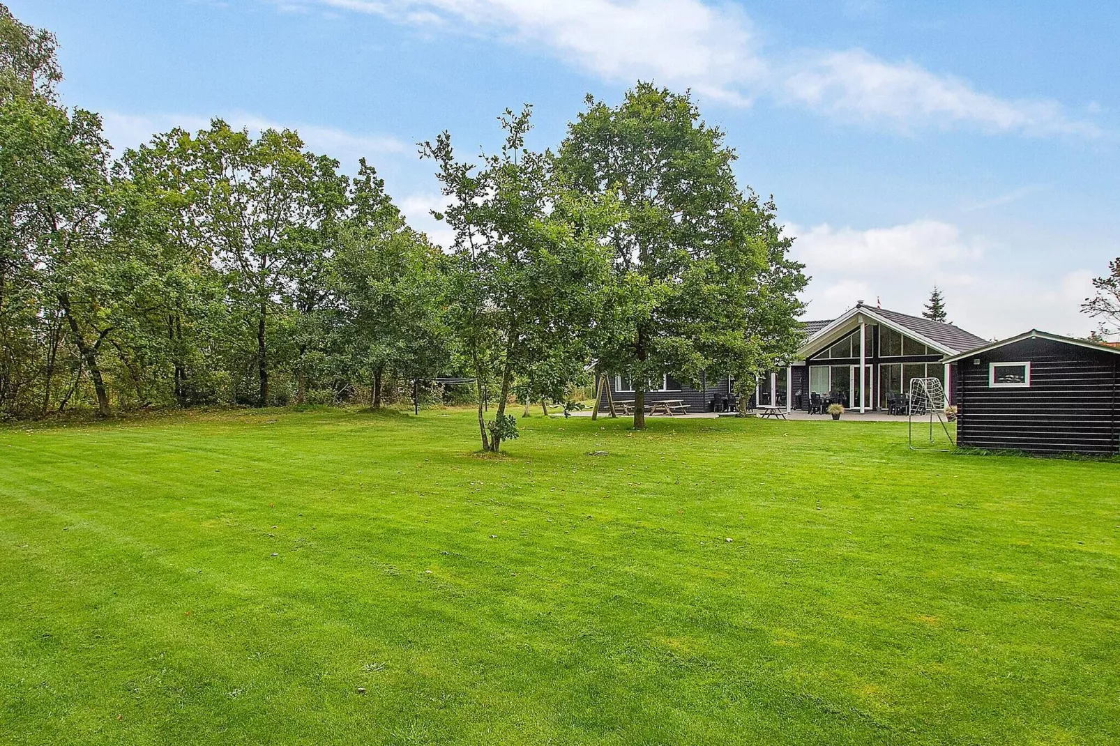 18 person holiday home in Henne-View