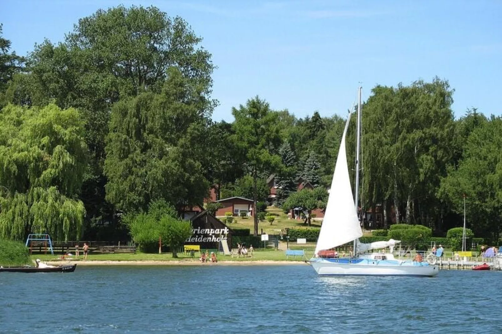 Ferienhaus in Plau am See-Water view