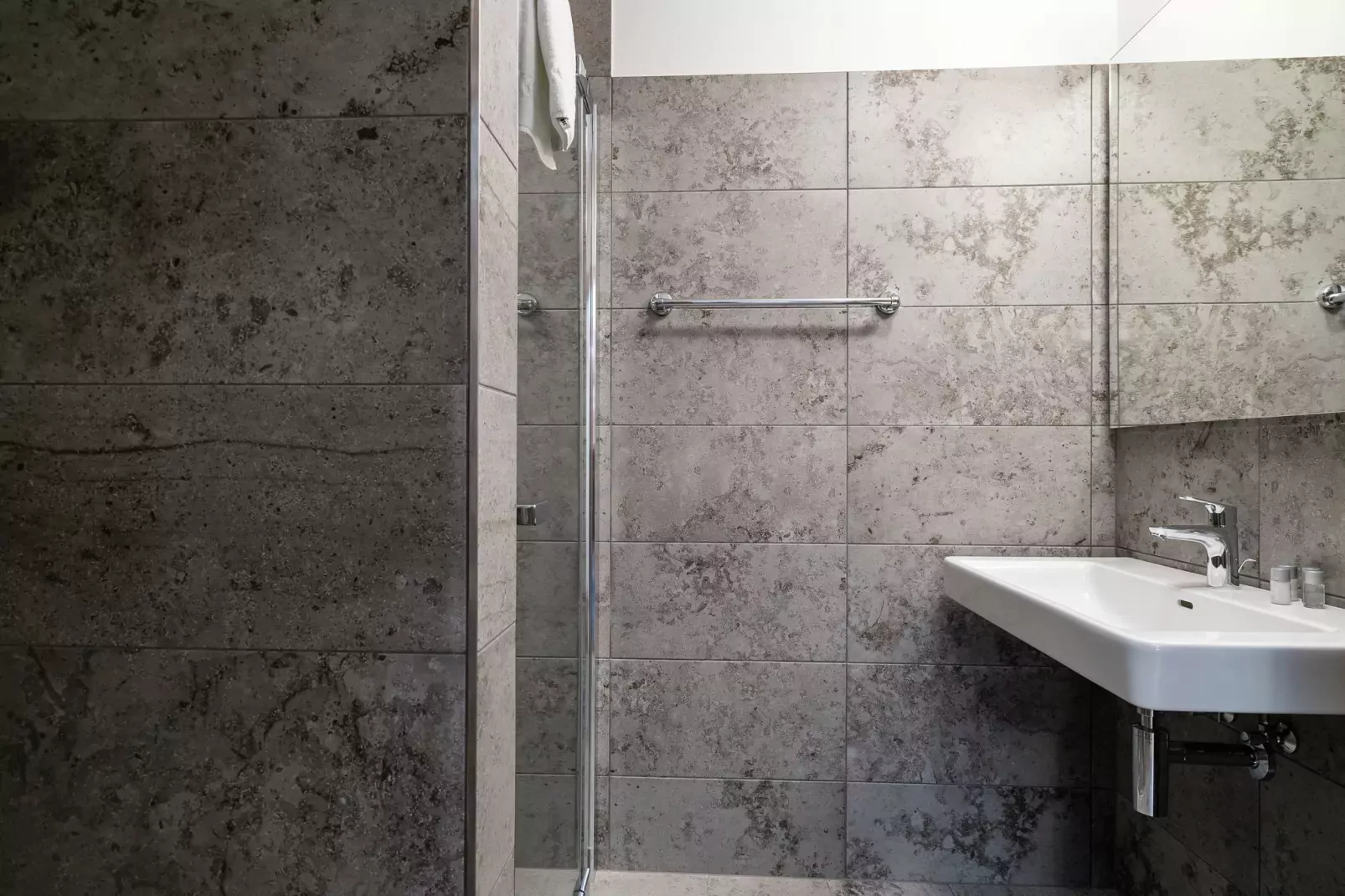 Residenz Hollersbach Top 8-Bathroom