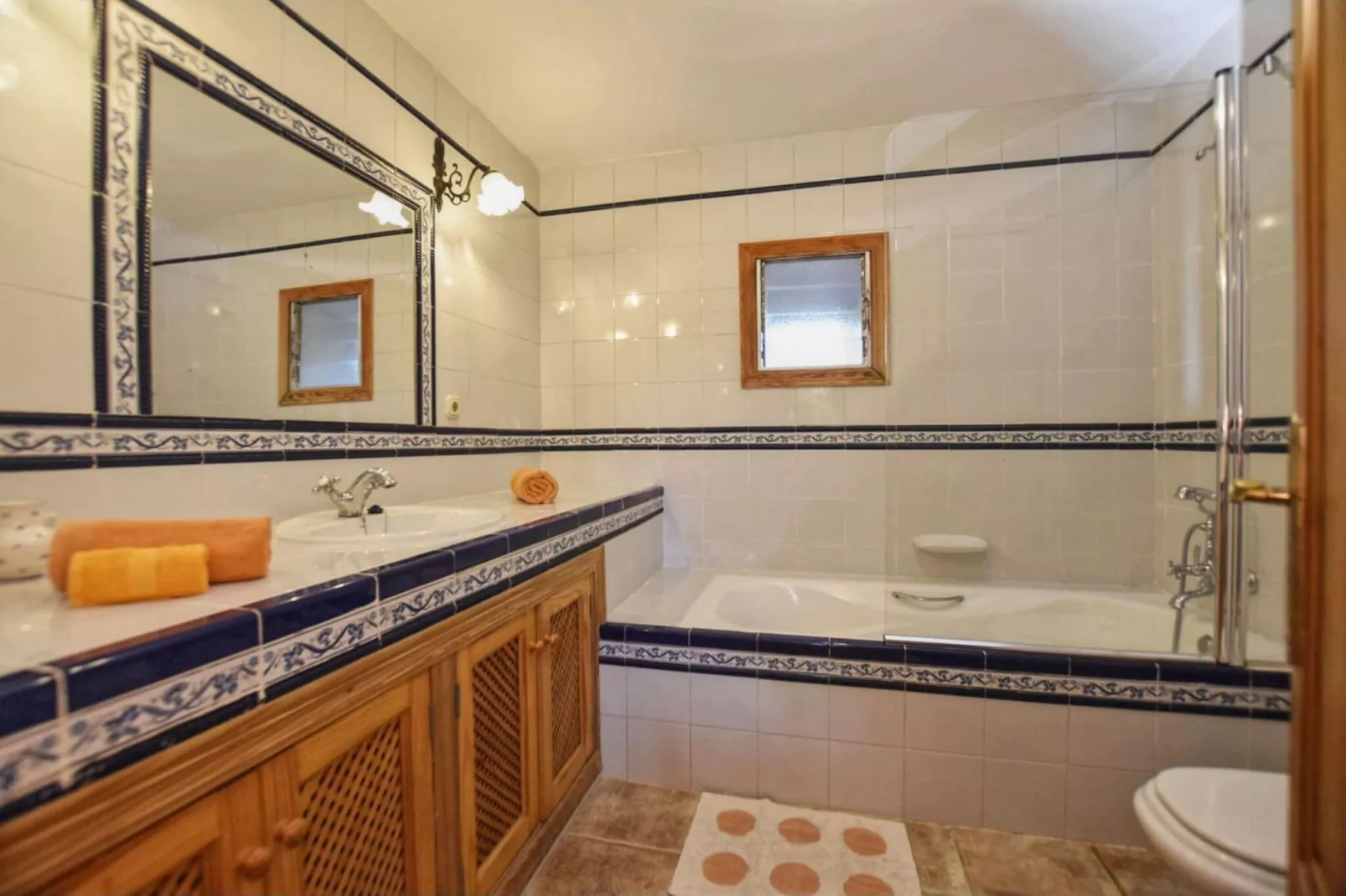 Nyany-Bathroom
