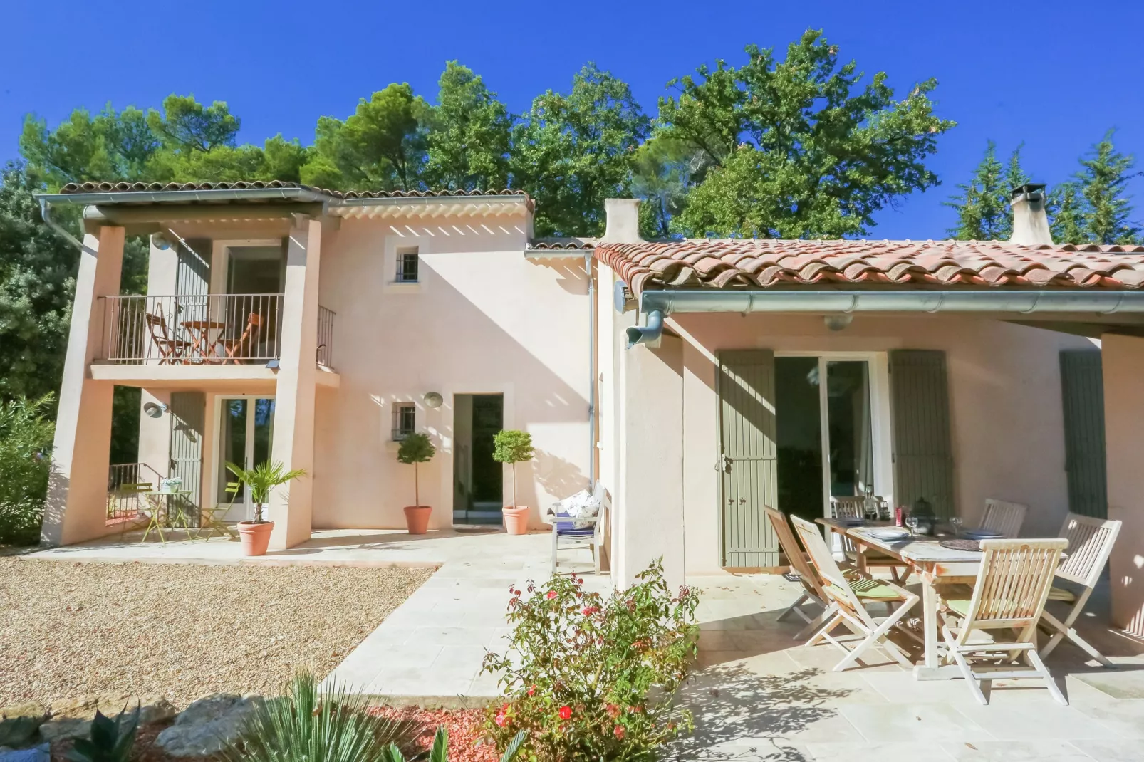 Villa Matteo-Exterior summer