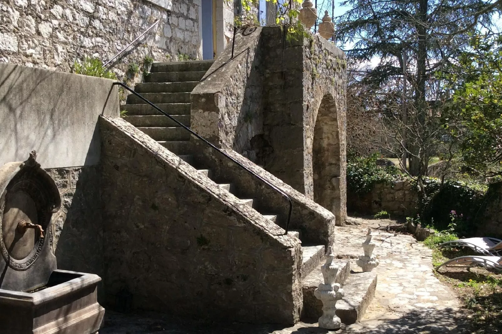 Les Grenadiers-Hall d'accueil