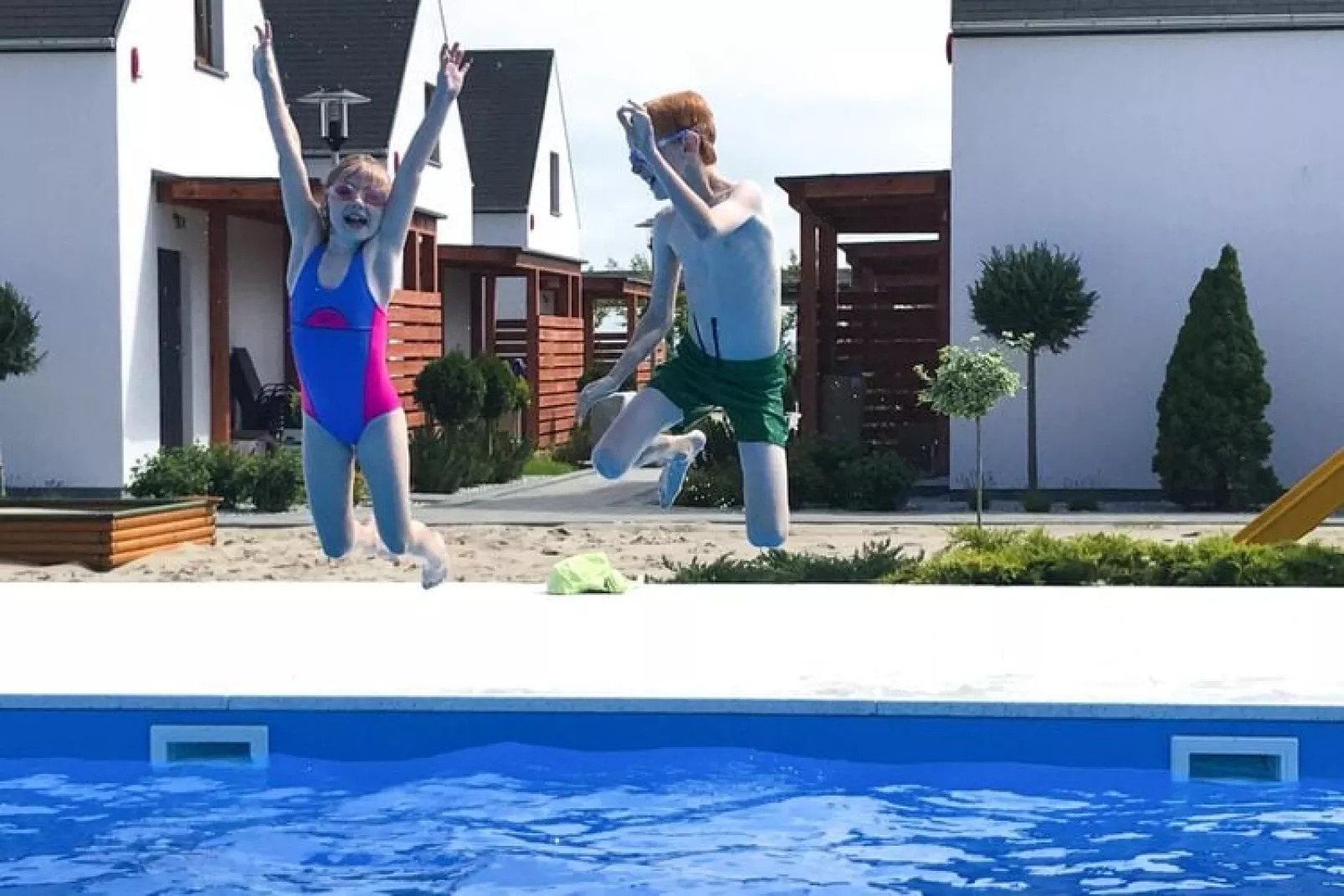 Domy z basenem Rogowo dla 6 osób-Pool