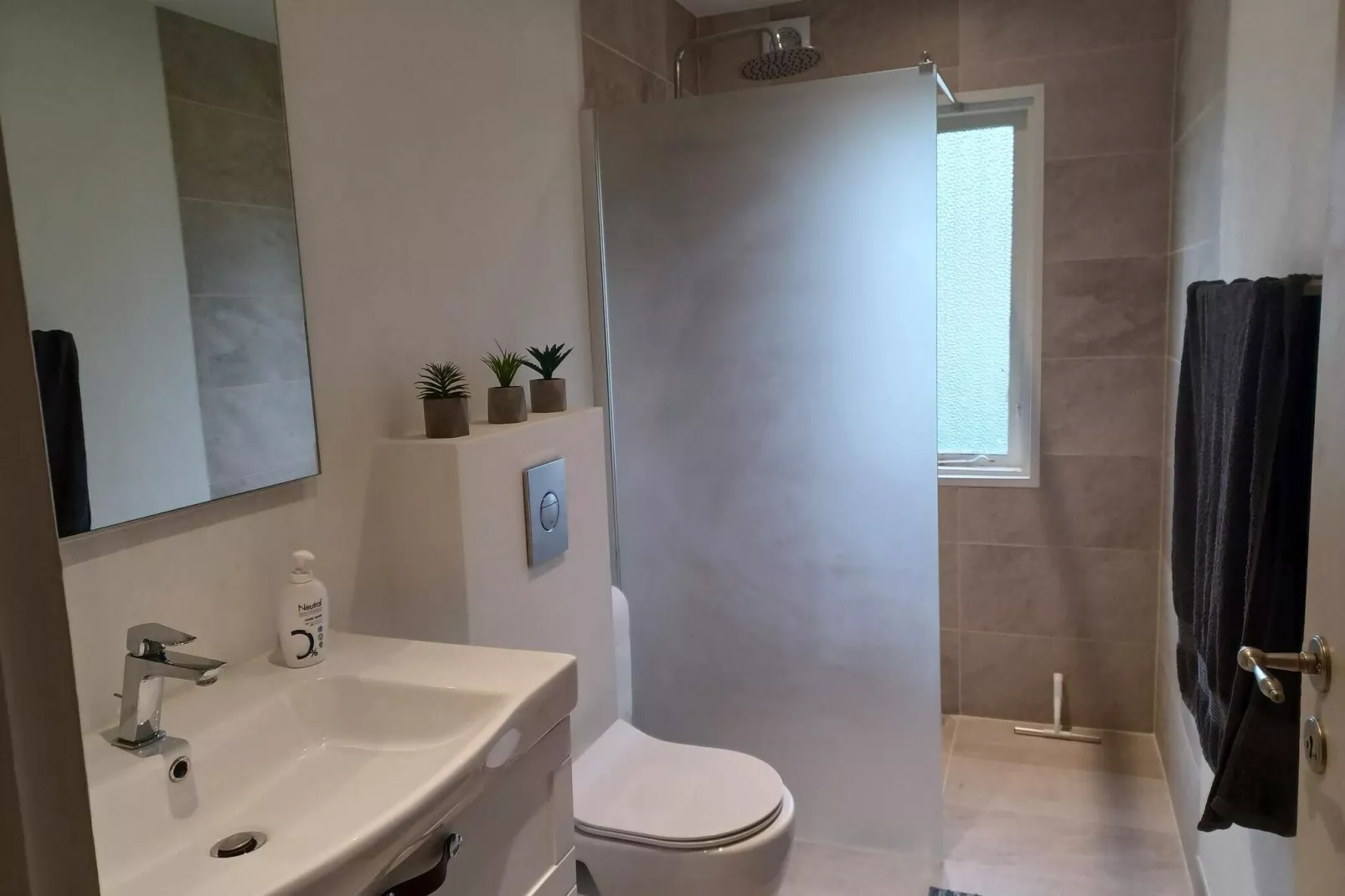 6 Personen Ferienhaus in Nibe-By Traum-Innenbereich