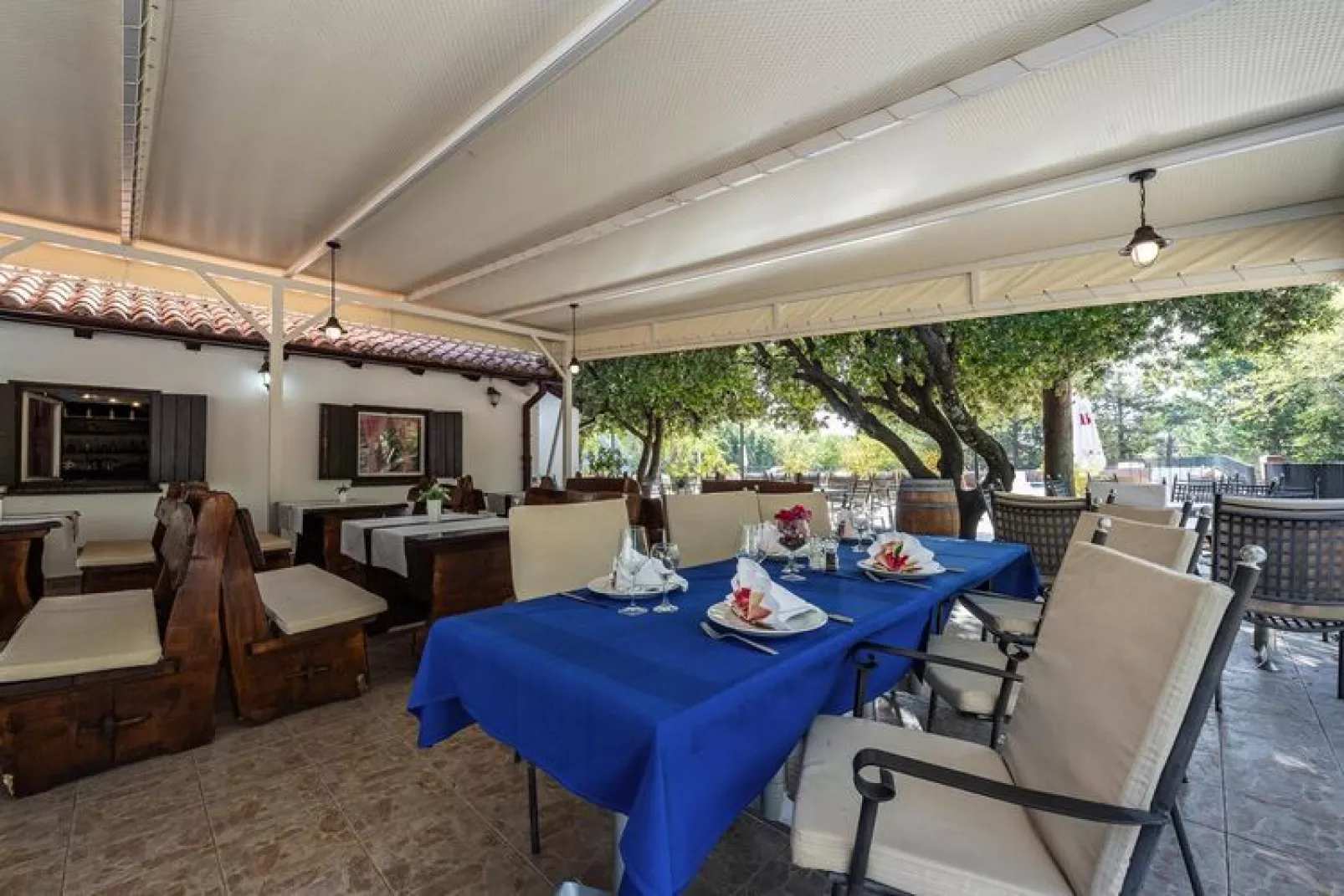 Caravanpark Paklenica in Starigrad Paklenica - Mobile home Dalmacija 30 qm for 6 pers-Living room