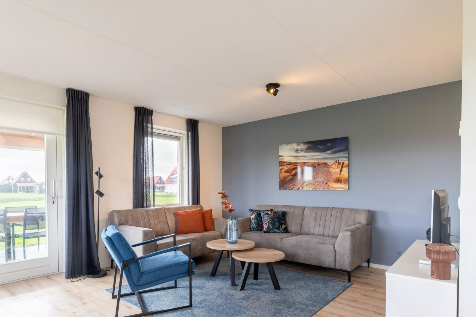 De Kokmeeuw Huis Nr 11-Living room