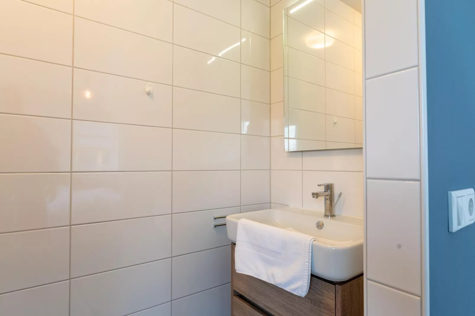 De Kokmeeuw Huis Nr 11-Bathroom