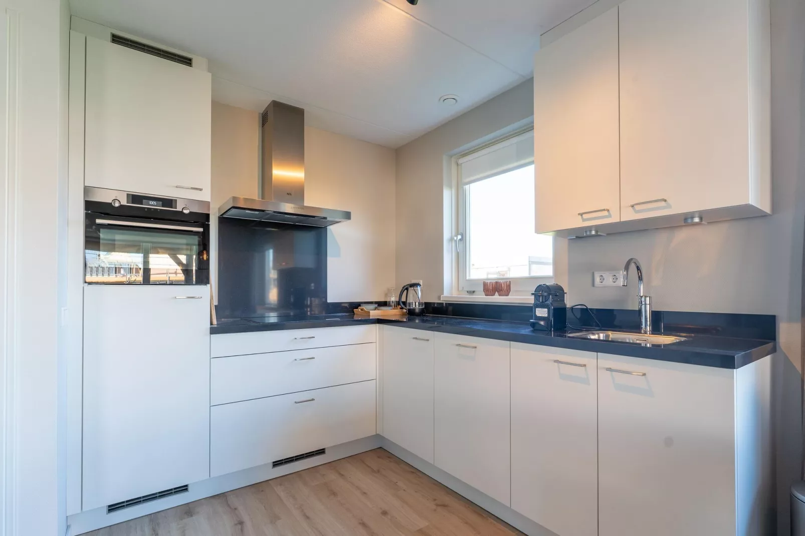 De Smient Huis  Nr 42-Kitchen