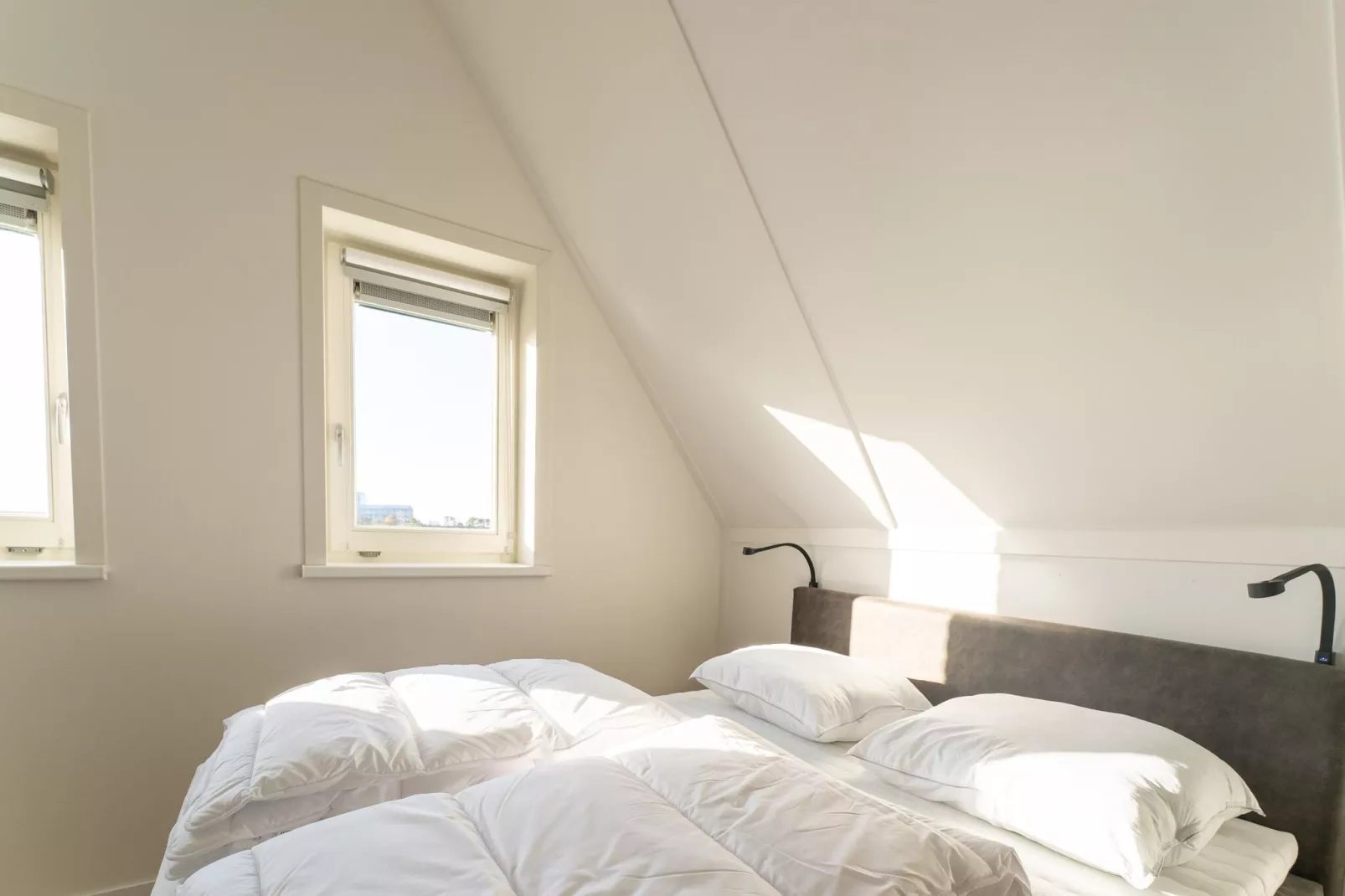 De Smient Huis  Nr 42-Bedroom