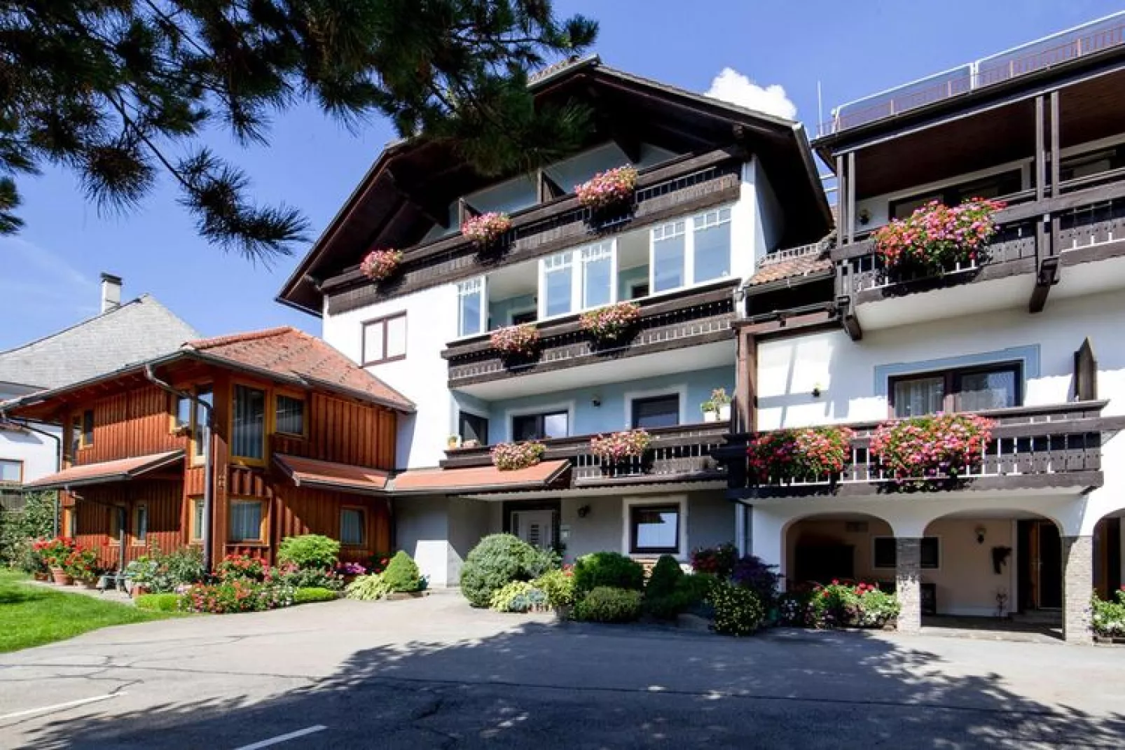 Ferienhaus Wandaler-Exterior summer