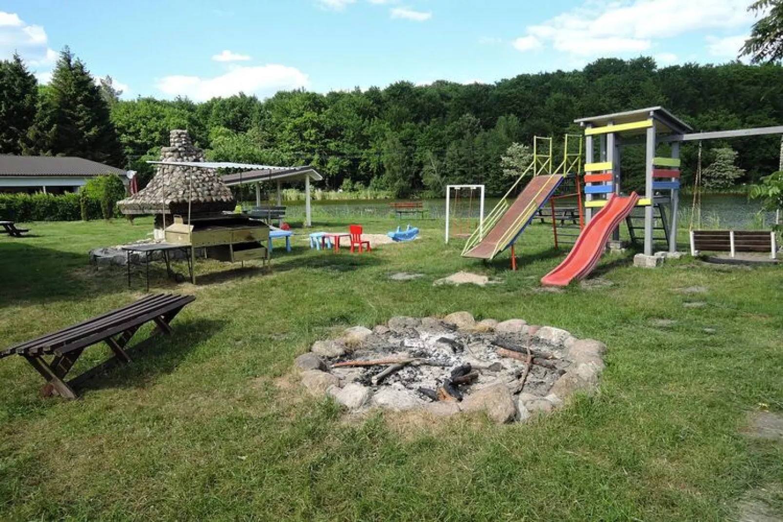 Holiday complex in Jezierzyce by Szczecin at the lake 30 qm for 4 persons Typ C Zolty-Facilities
