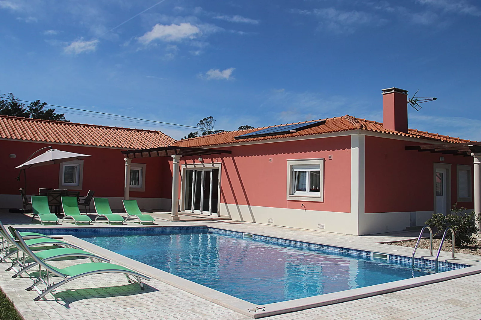 Villa Rosa-Exterior summer