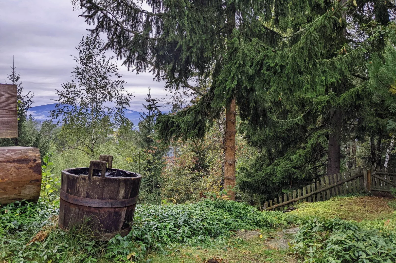Jagdhaus Ebenhof-Gärten Sommer