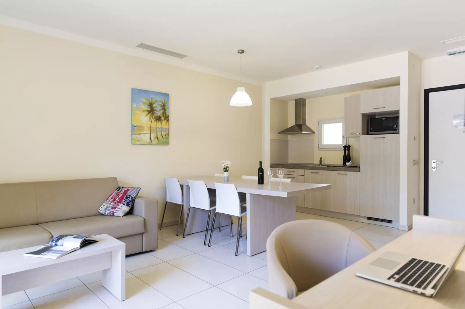 Residence Premium Crvena Luka Family Apartment 88 qm Park view-Wohnzimmer