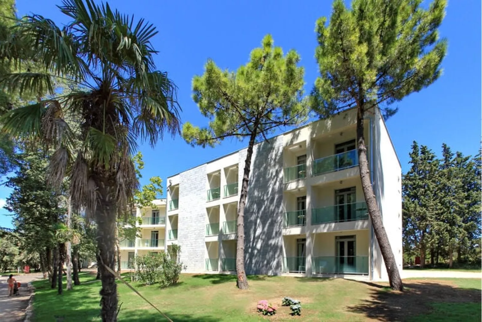 Residence Premium Crvena Luka Family Apartment 88 qm Park view-Außenbereich Sommer