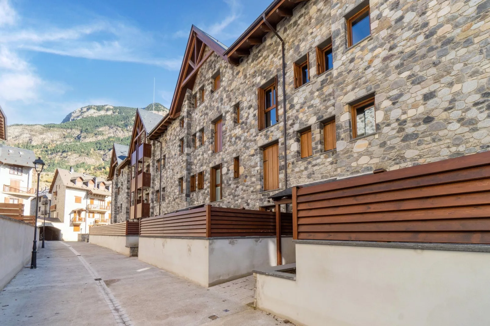 NATUSliving Benasque E-Exterior summer