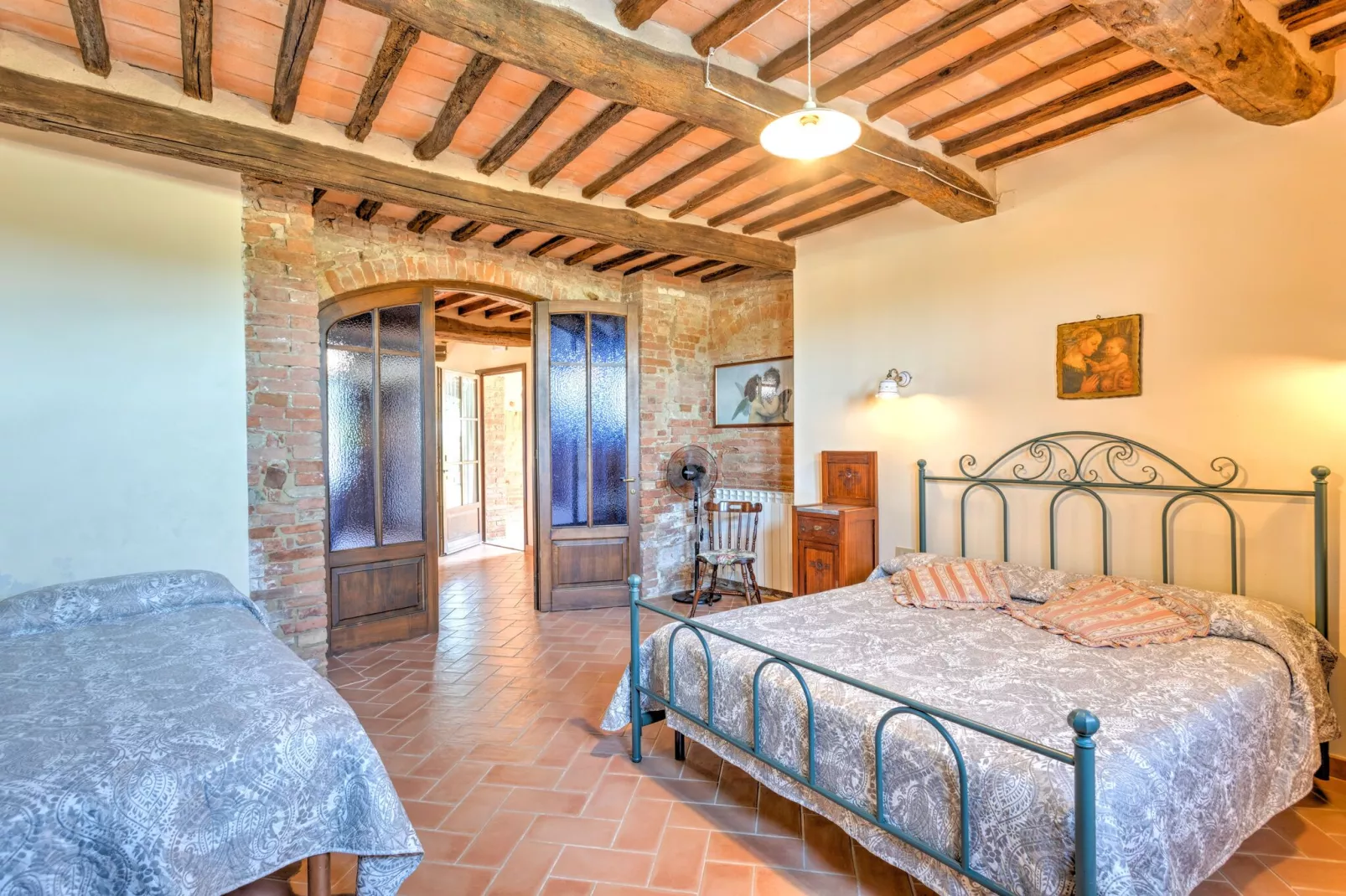 Le Ginestre-Bedroom
