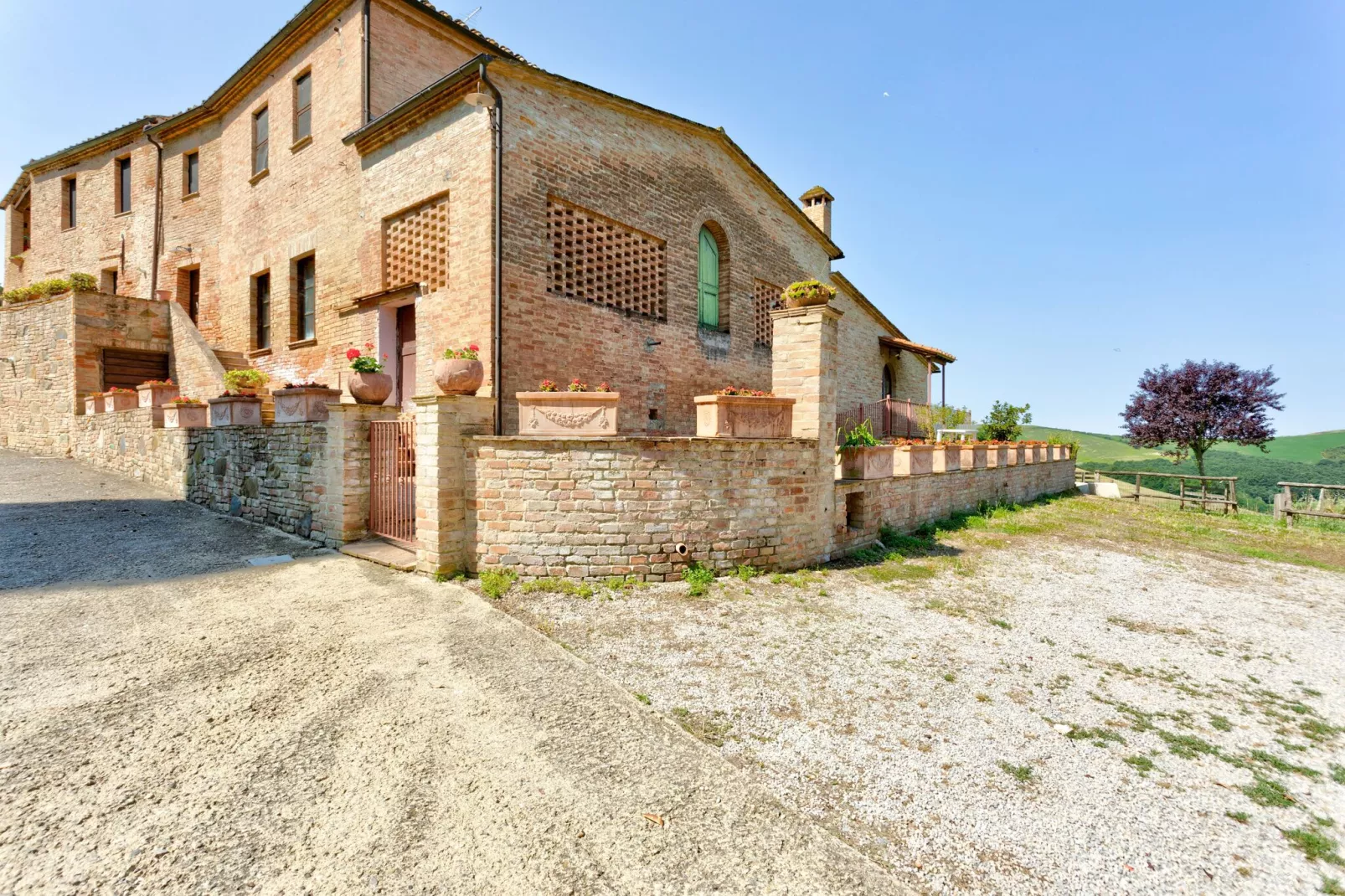 Il Melograno-Exterior summer