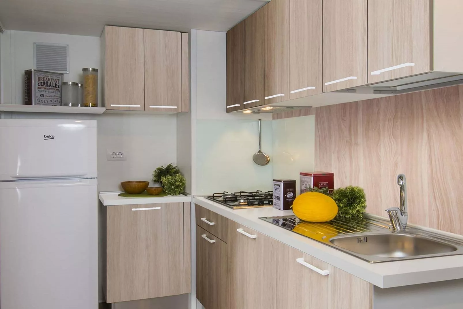 Baia Domizia Villaggio Camping I4-Kitchen