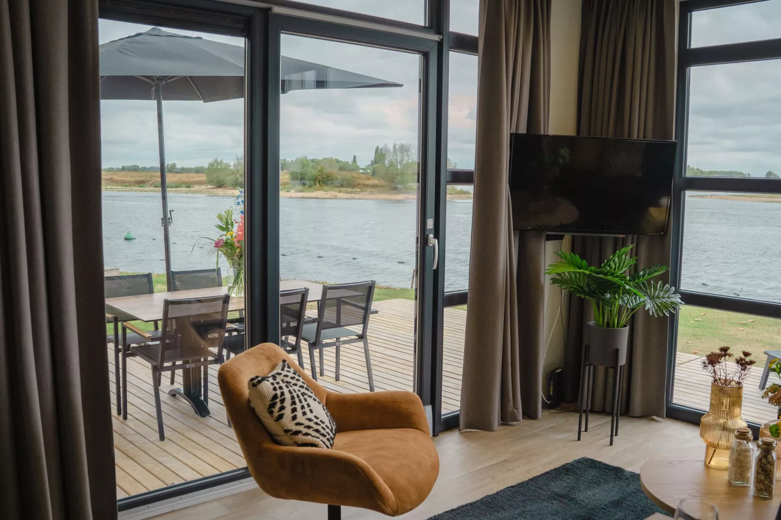 MarinaPark Bad Nederrijn 5-Living room
