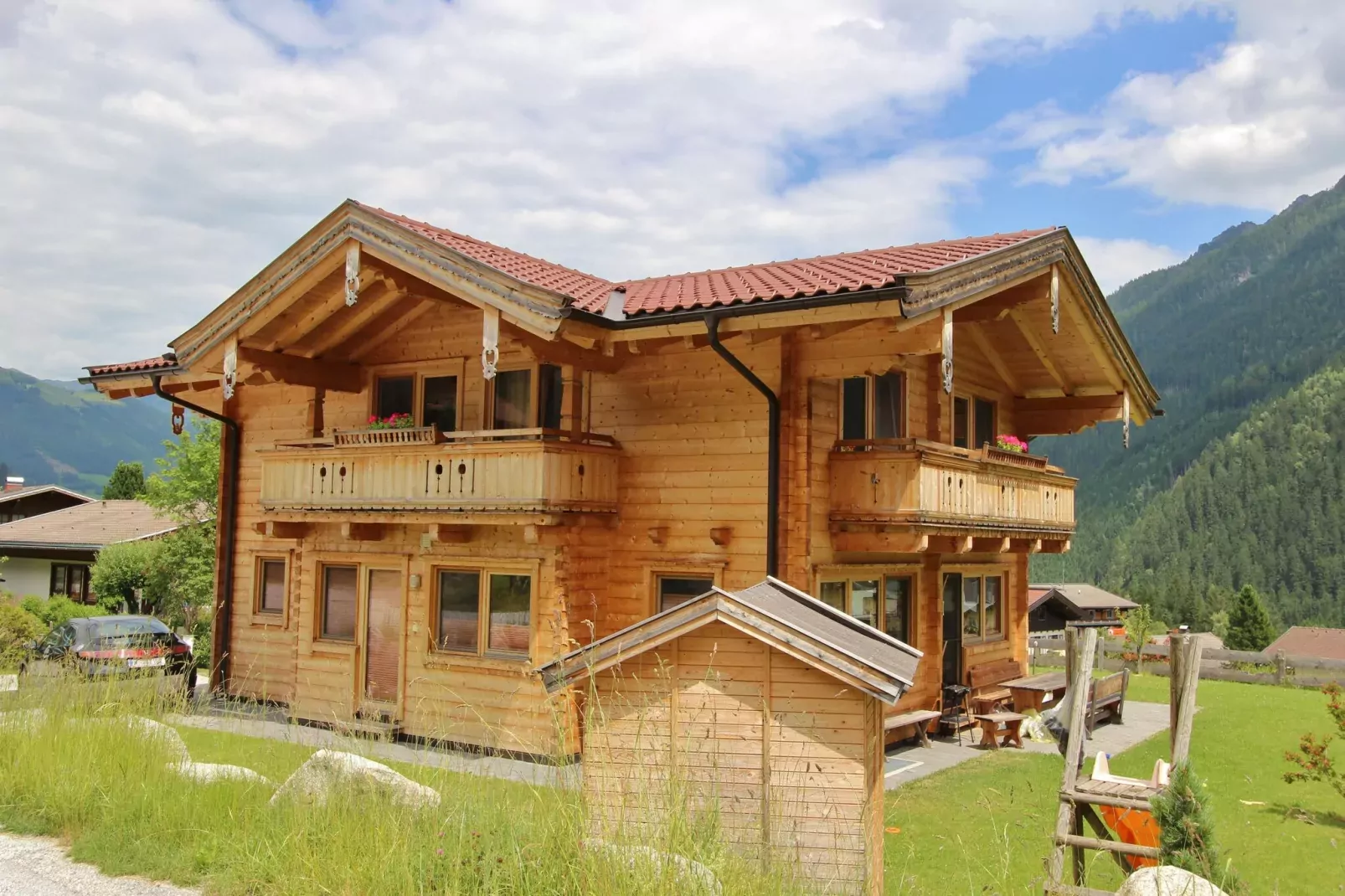 Chalet Wasserfall-Exterior summer