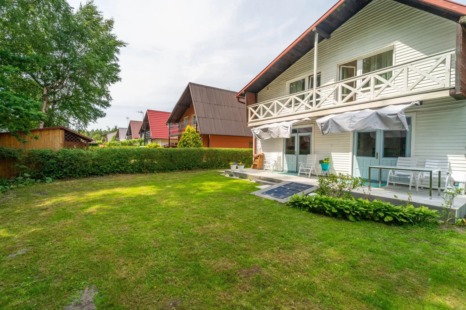 Holiday home Sledzik Rowy-Gärten Sommer